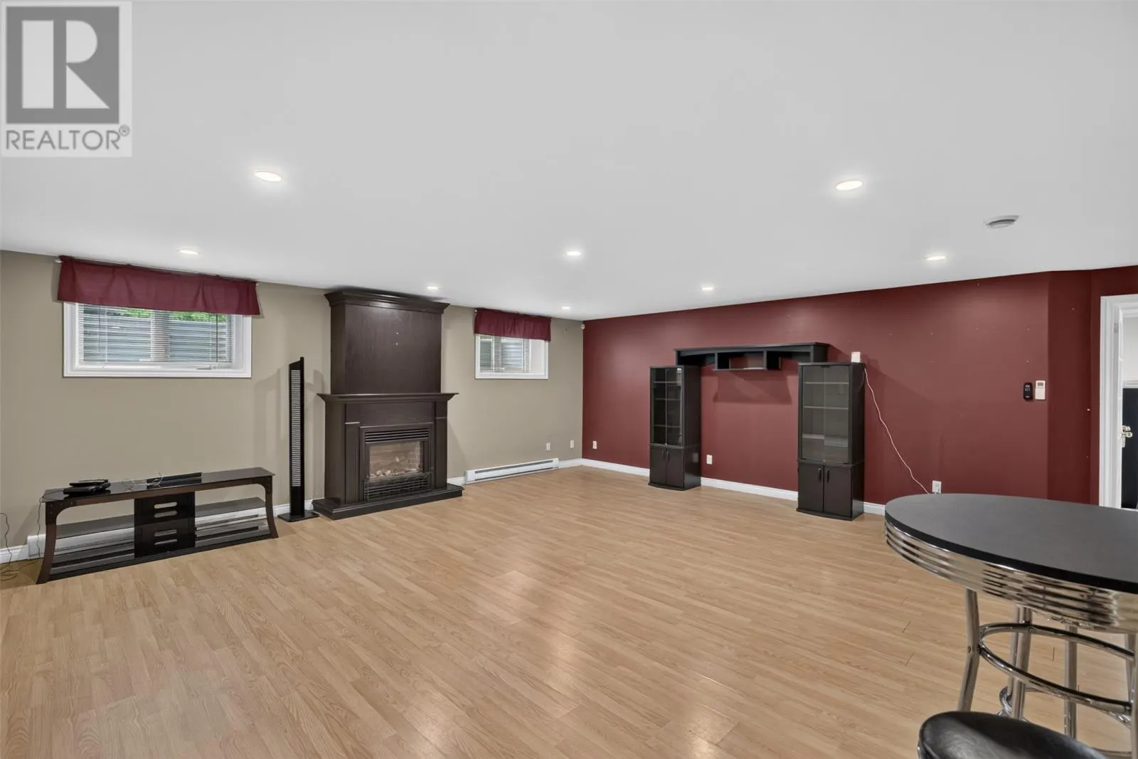 3 NATHANIEL Drive