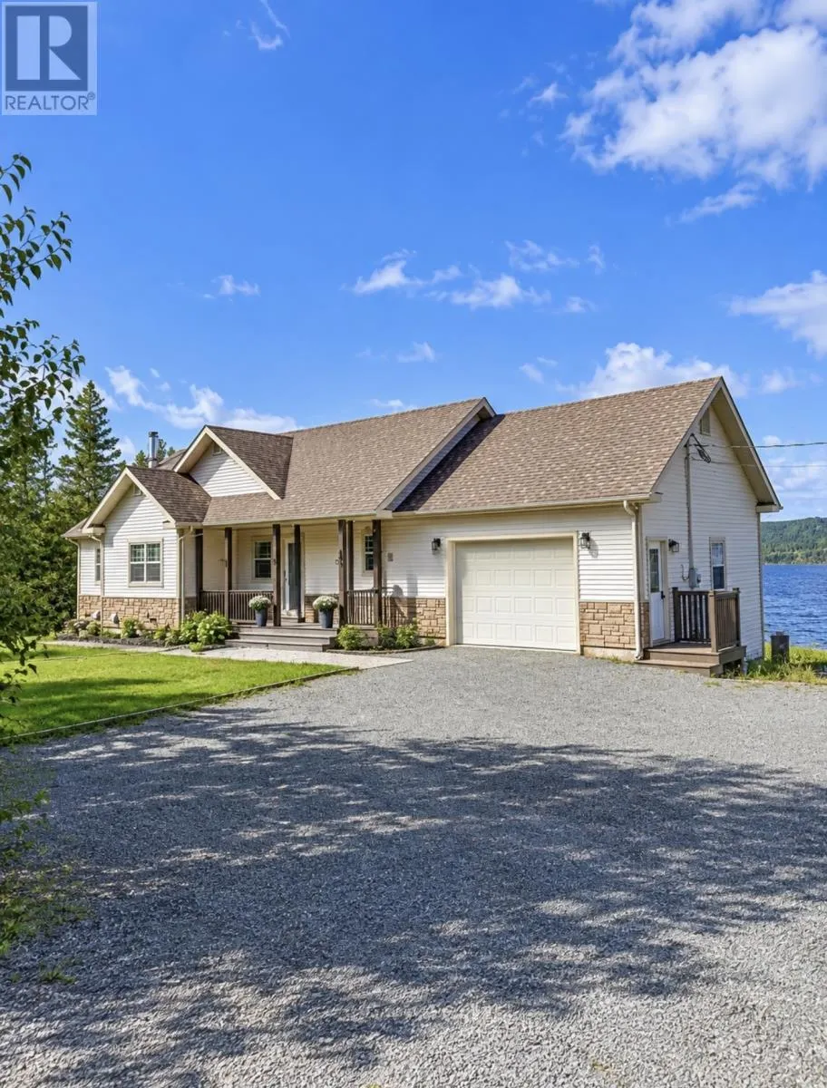 1150 Random Island Road