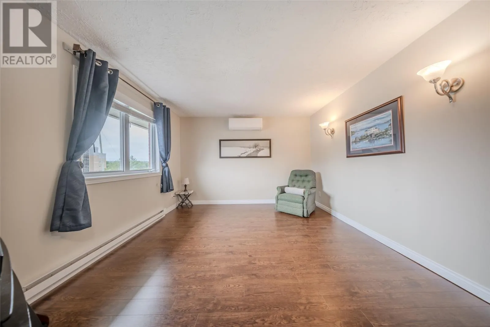 20 Newfoundland Drive