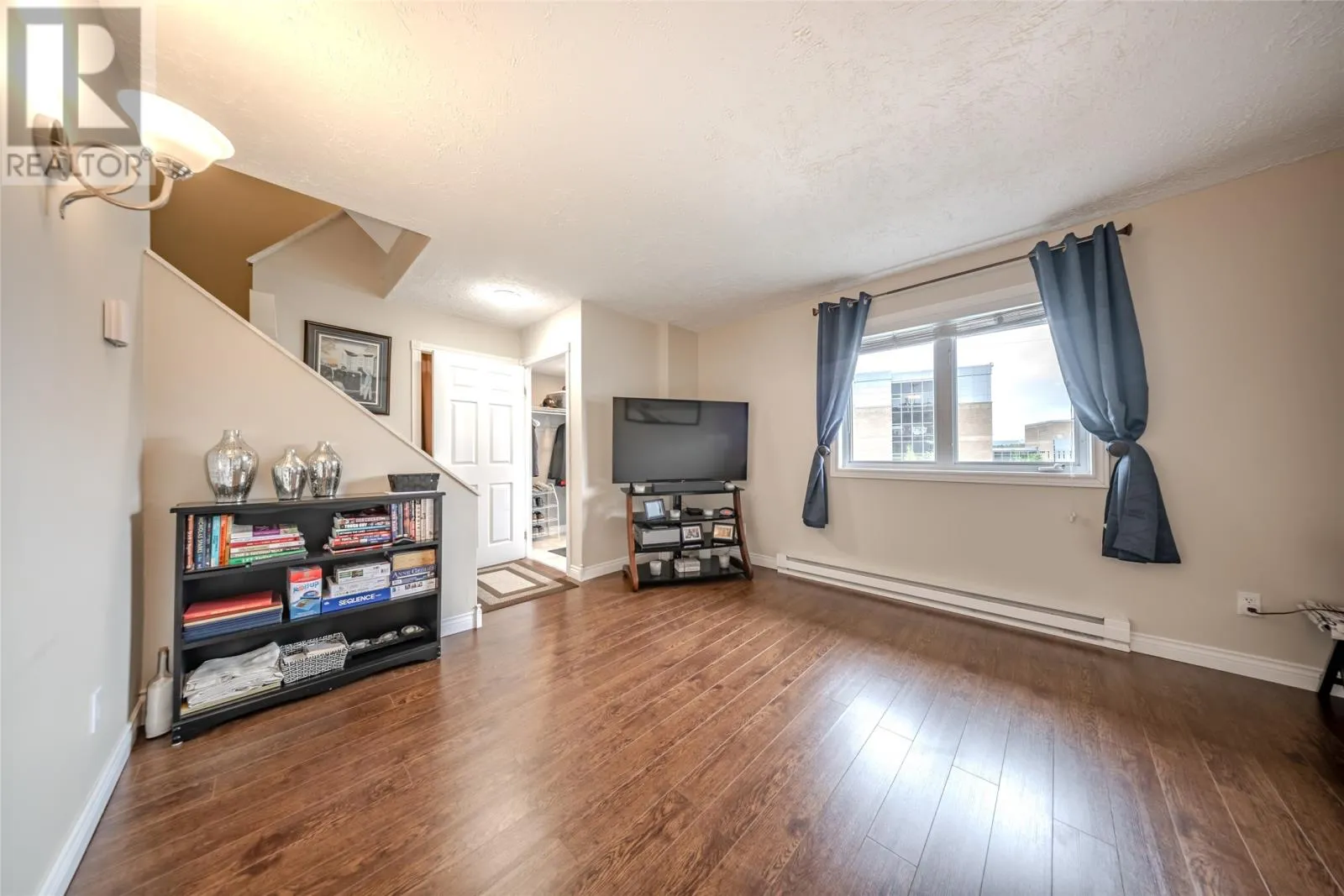 20 Newfoundland Drive