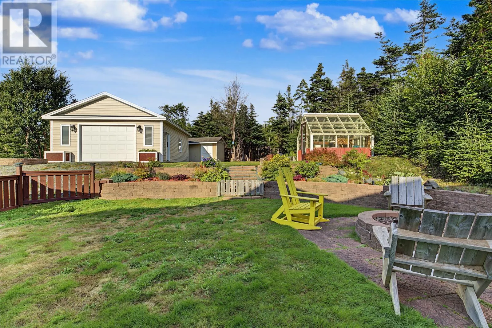 147 Monument Road