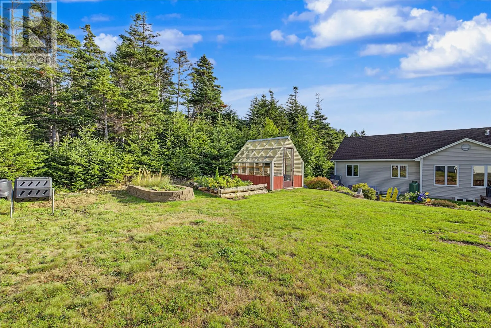 147 Monument Road
