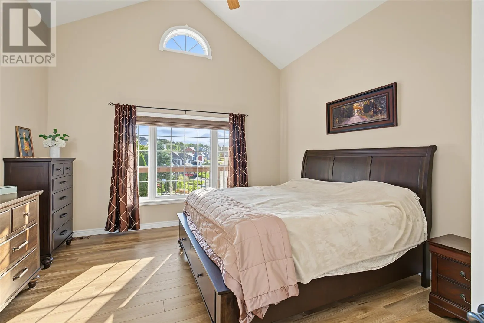 147 Monument Road