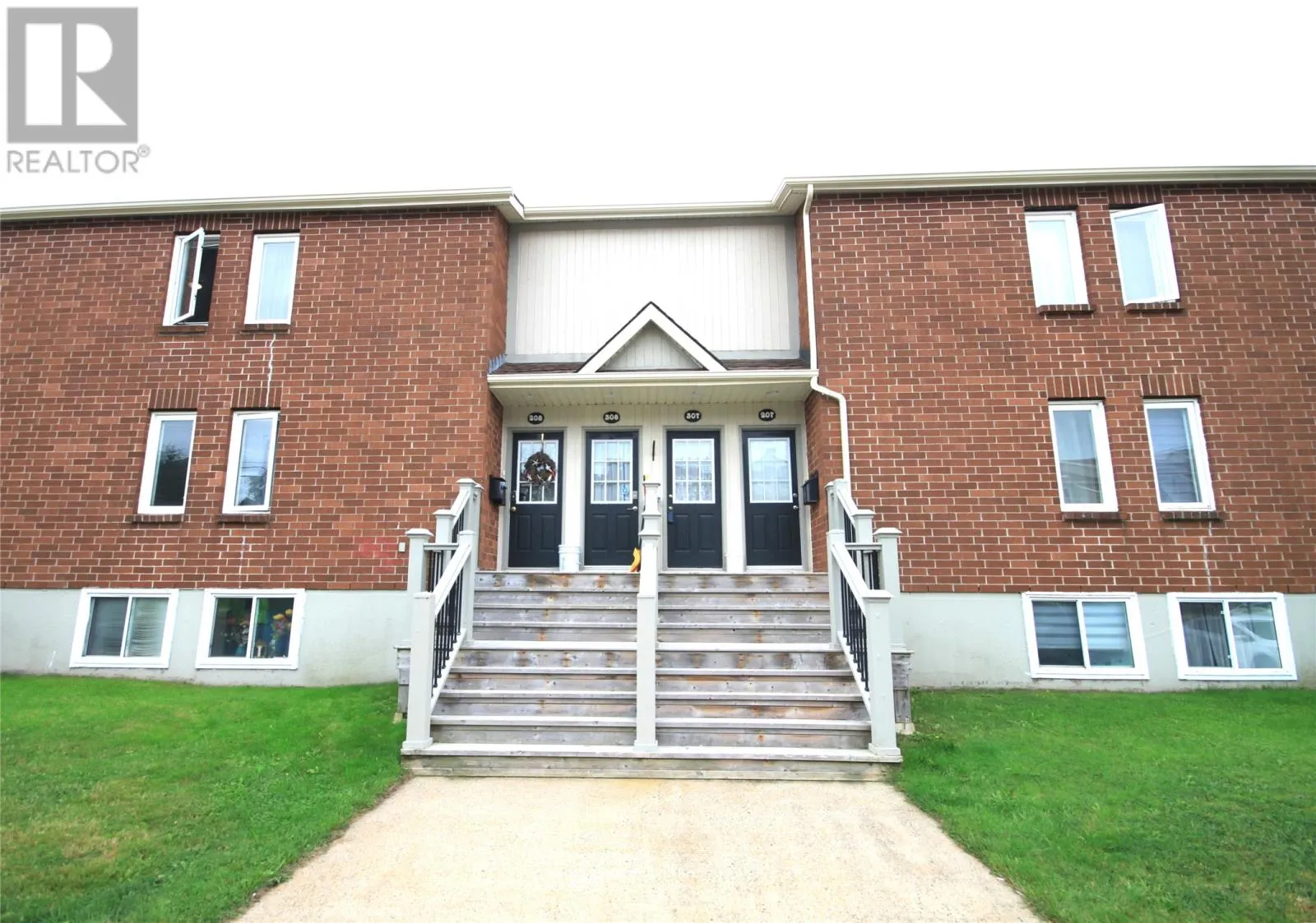 58 Pasadena Crescent Unit#307 #307