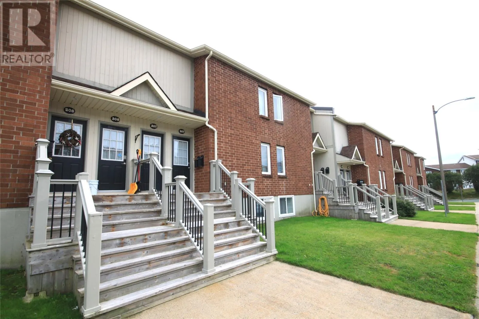 58 Pasadena Crescent Unit#307 #307