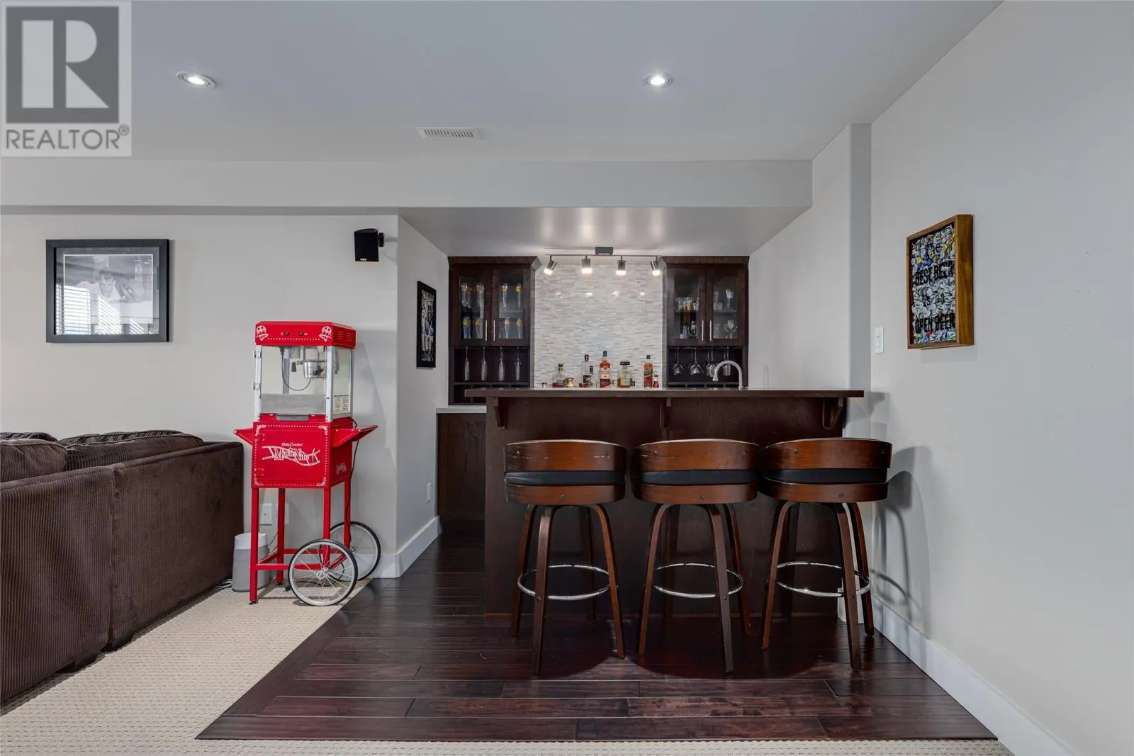 15 Flora Drive