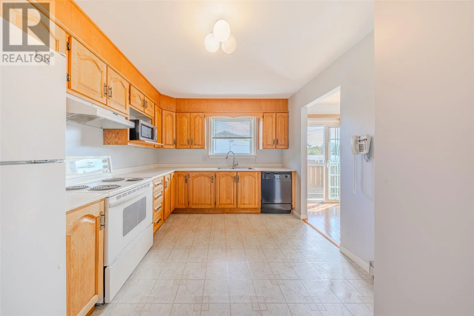 14 Beaverbrook Drive