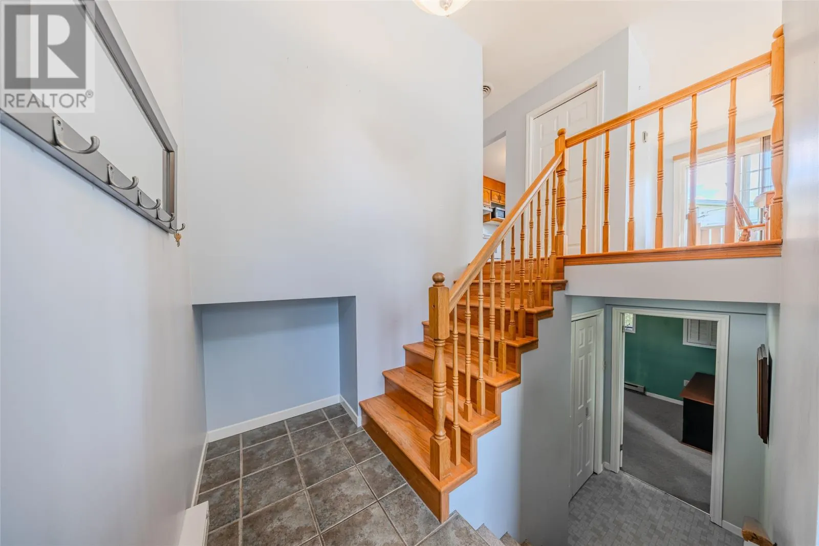 14 Beaverbrook Drive