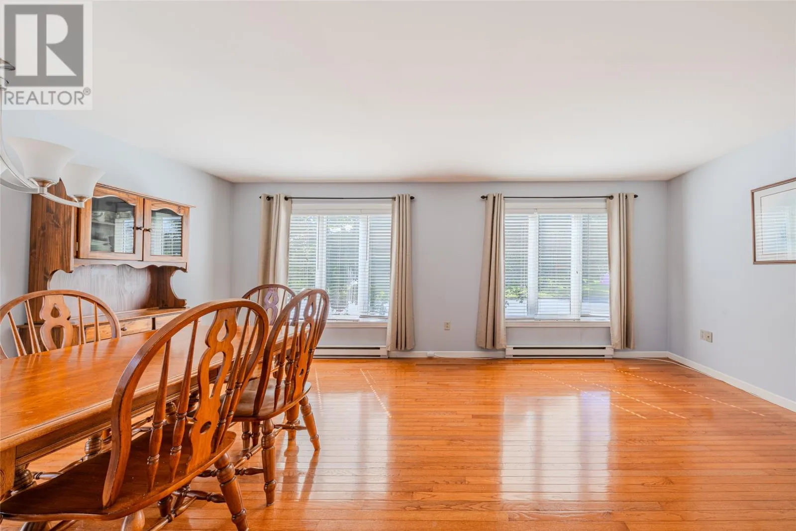 14 Beaverbrook Drive
