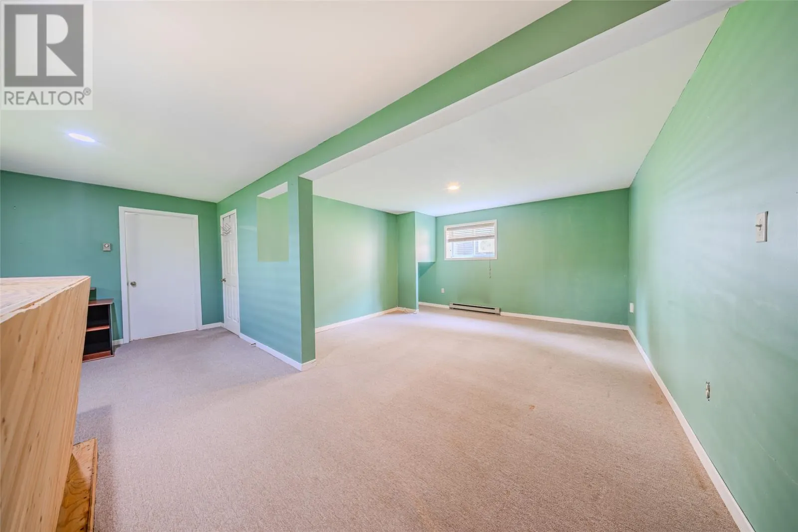 14 Beaverbrook Drive
