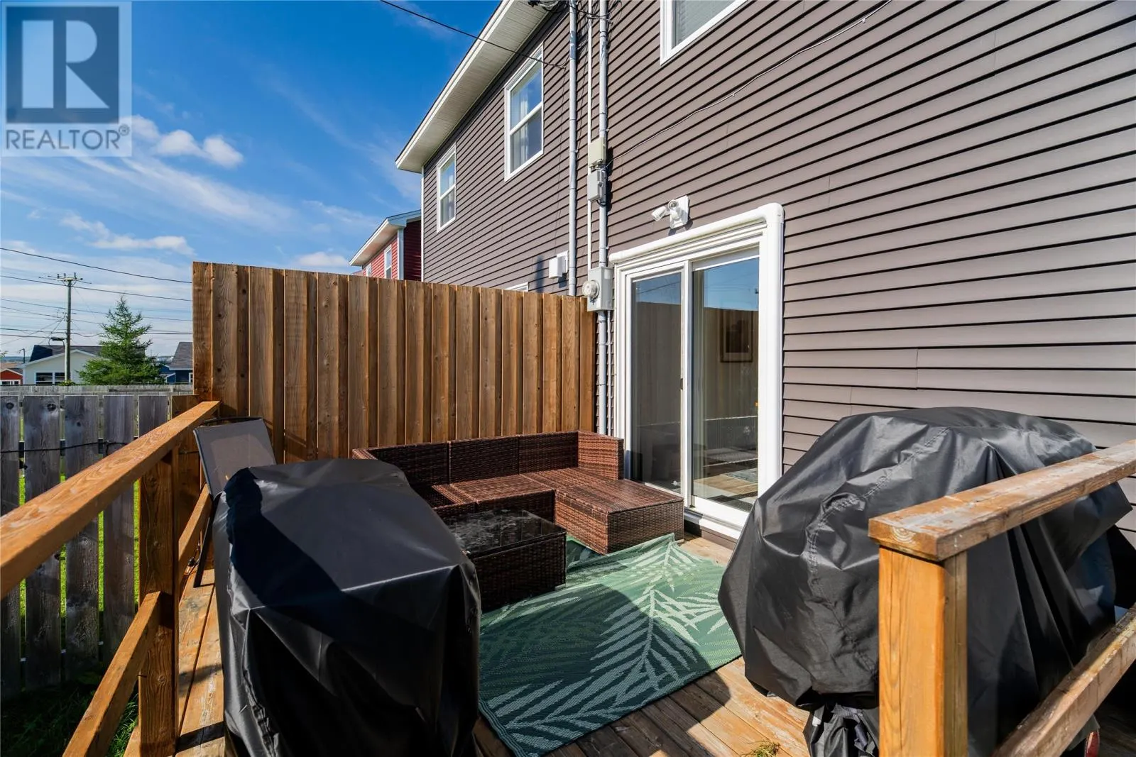 6 Hubbard Place