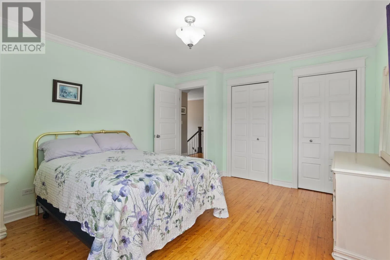 99 Bonaventure Avenue