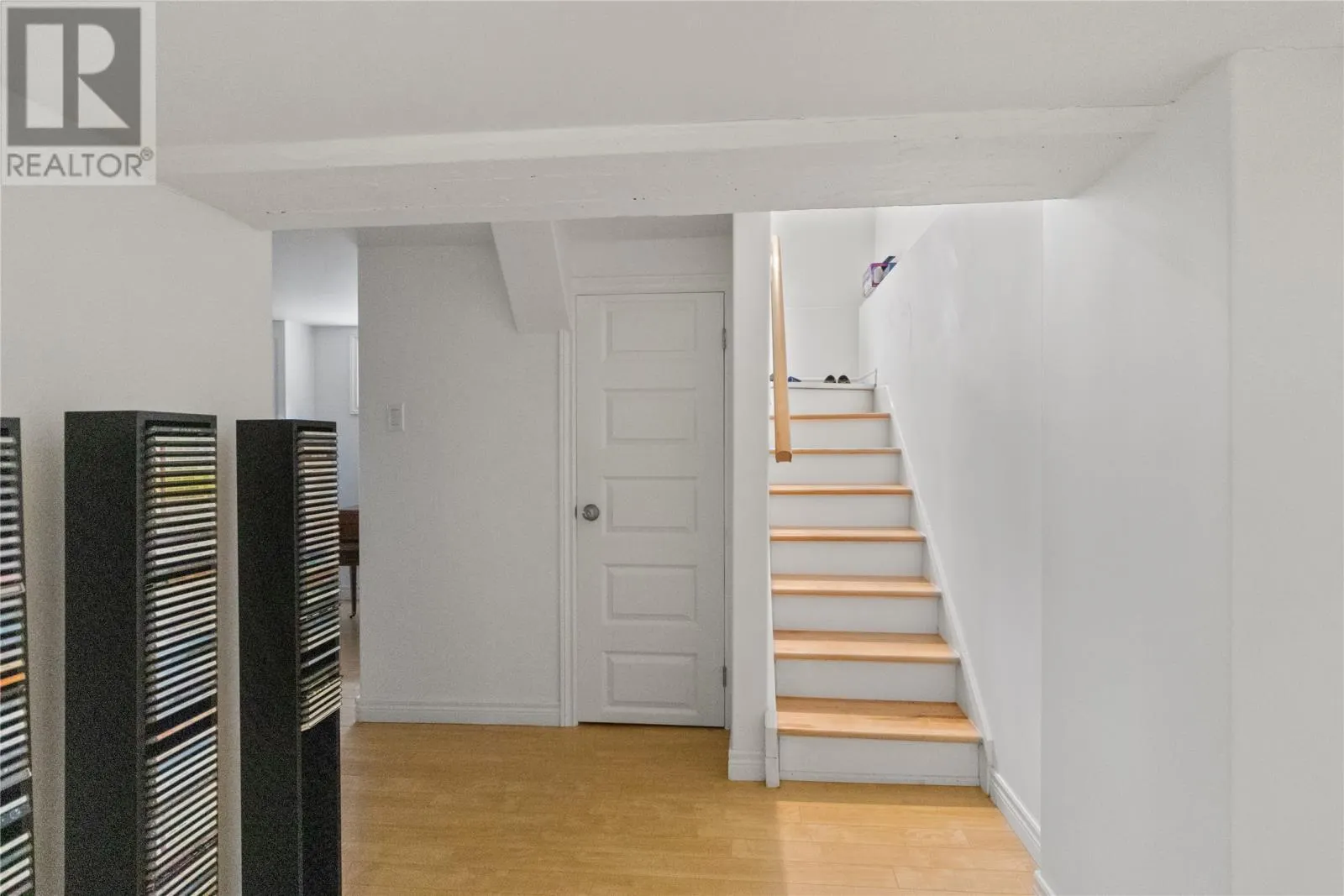 99 Bonaventure Avenue