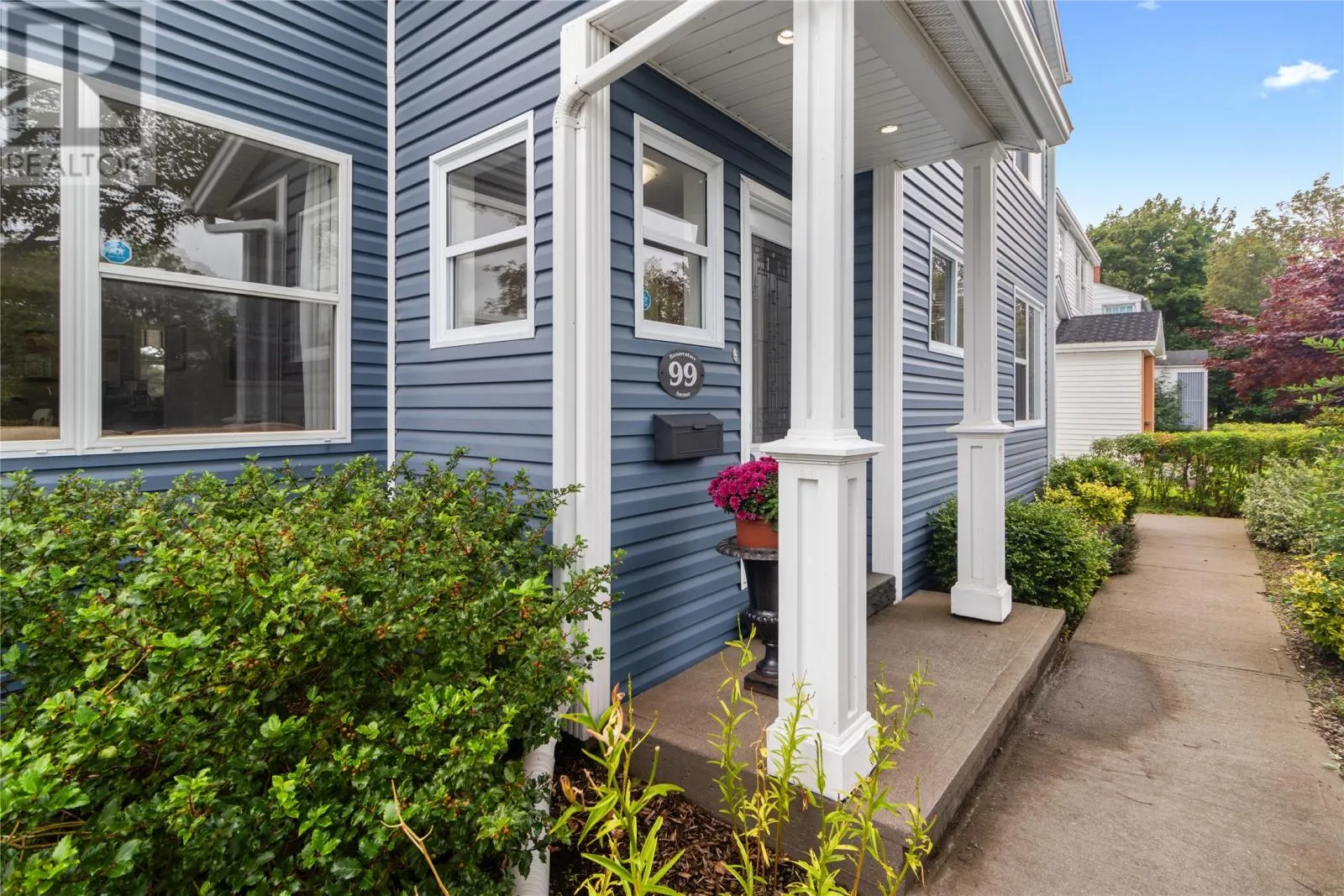 99 Bonaventure Avenue