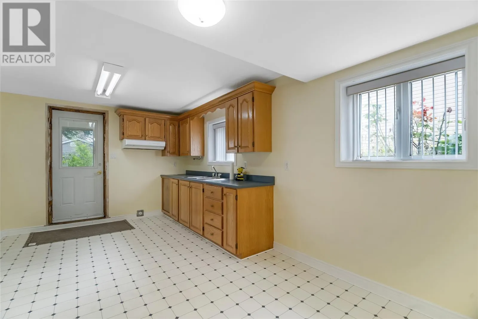 17 Cedar Drive