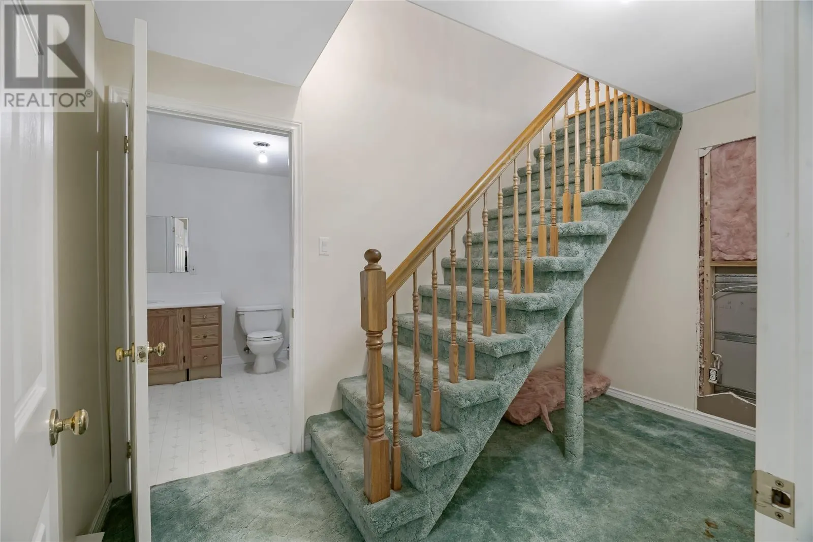 17 Cedar Drive