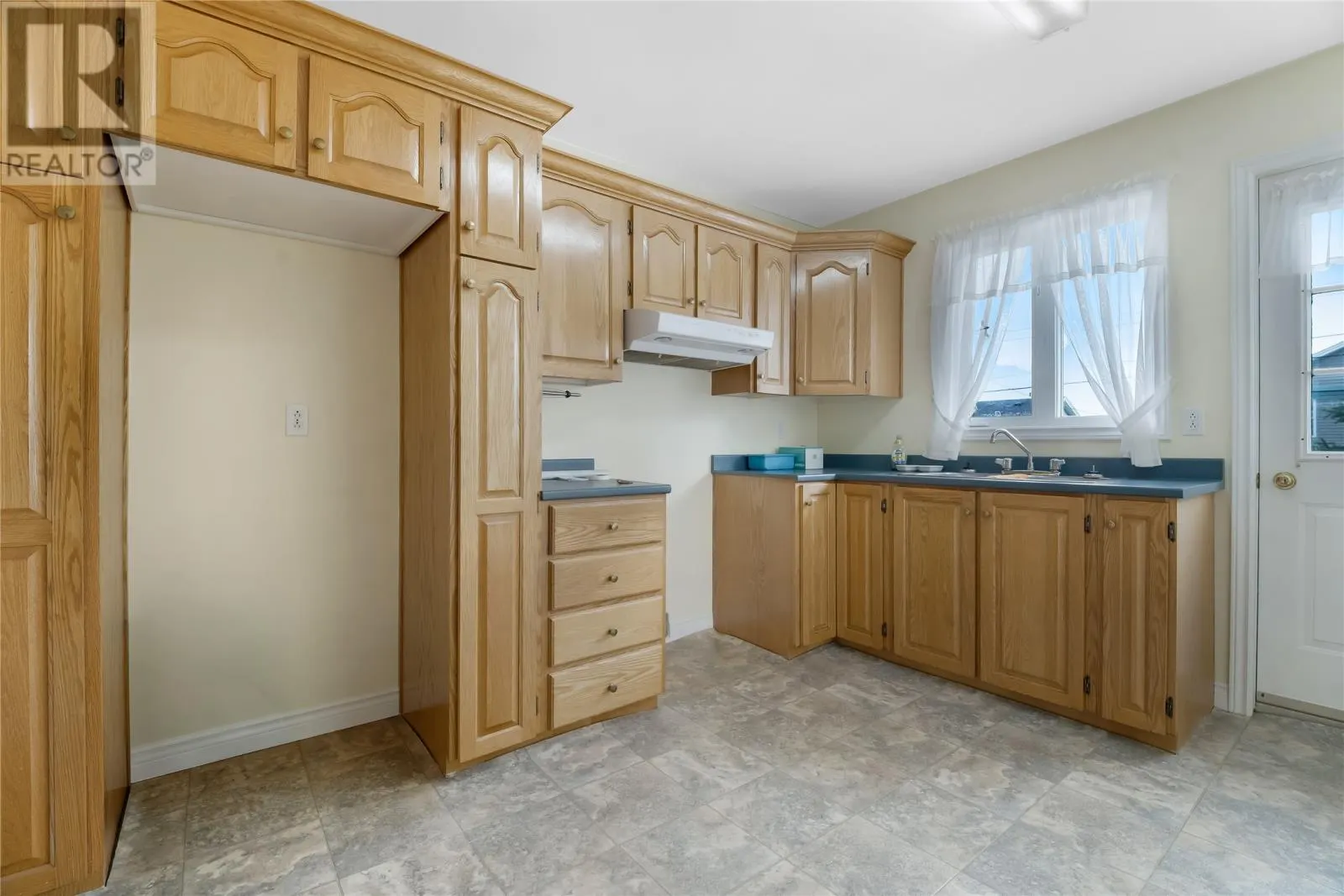 17 Cedar Drive