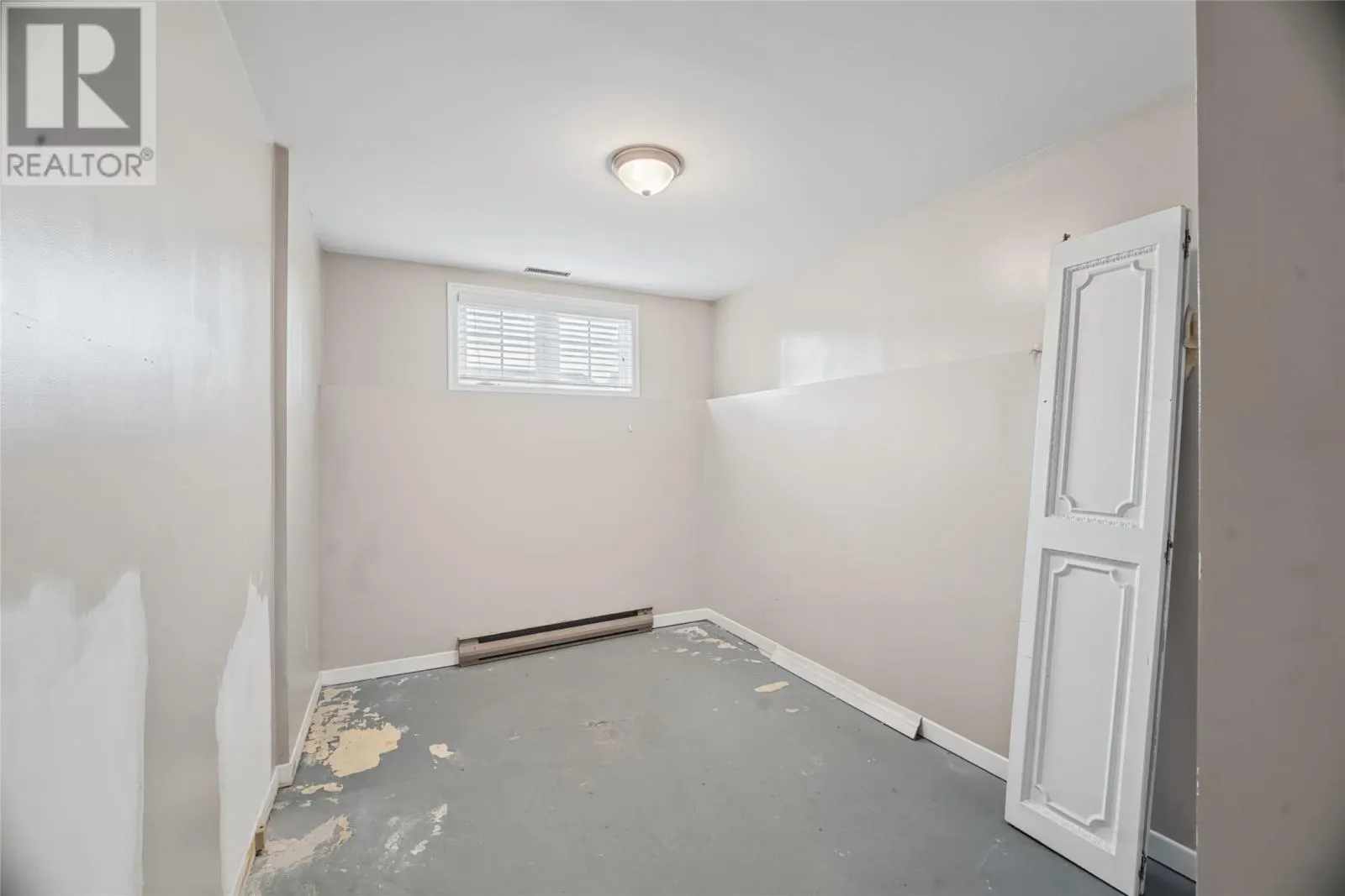 36 Elizabeth Drive