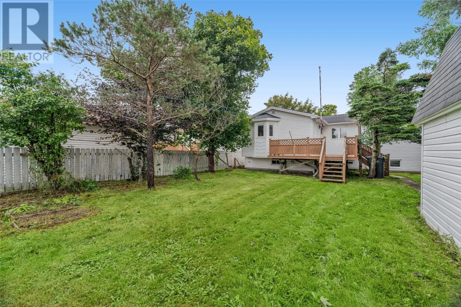 36 Elizabeth Drive
