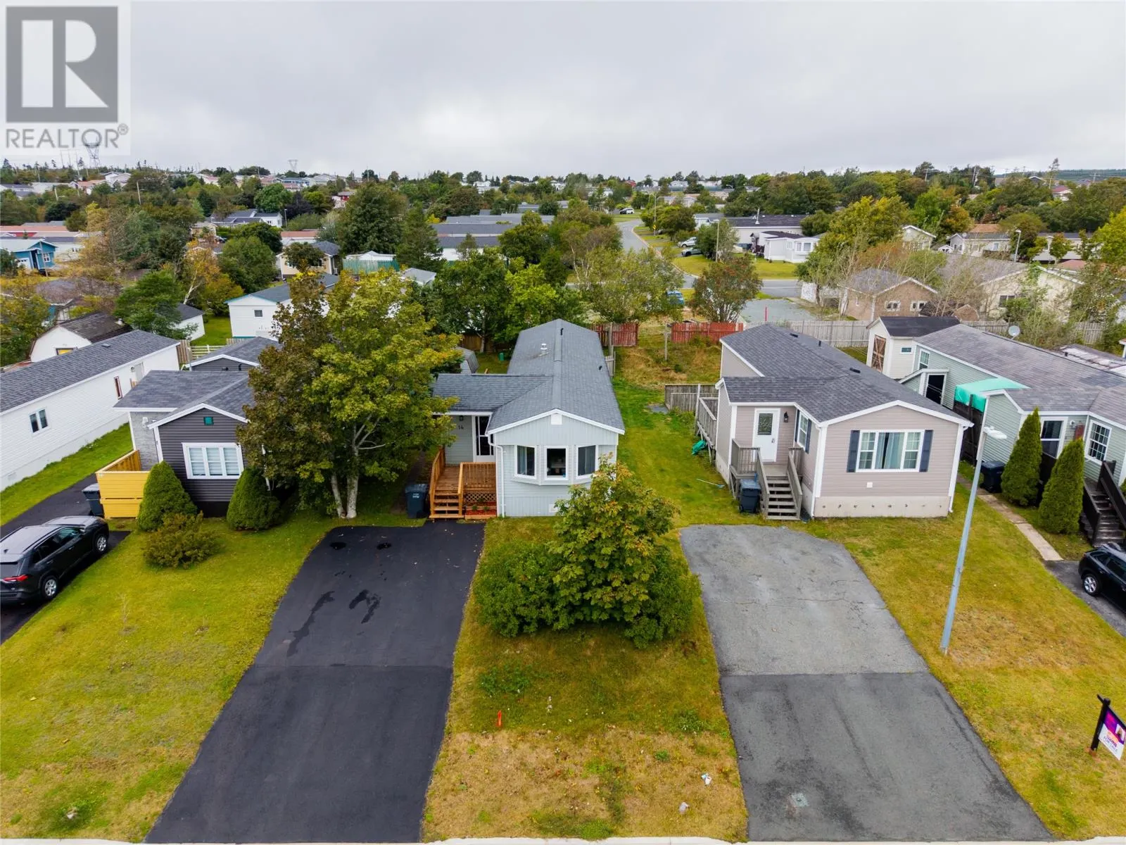 14 Ashgrove Drive