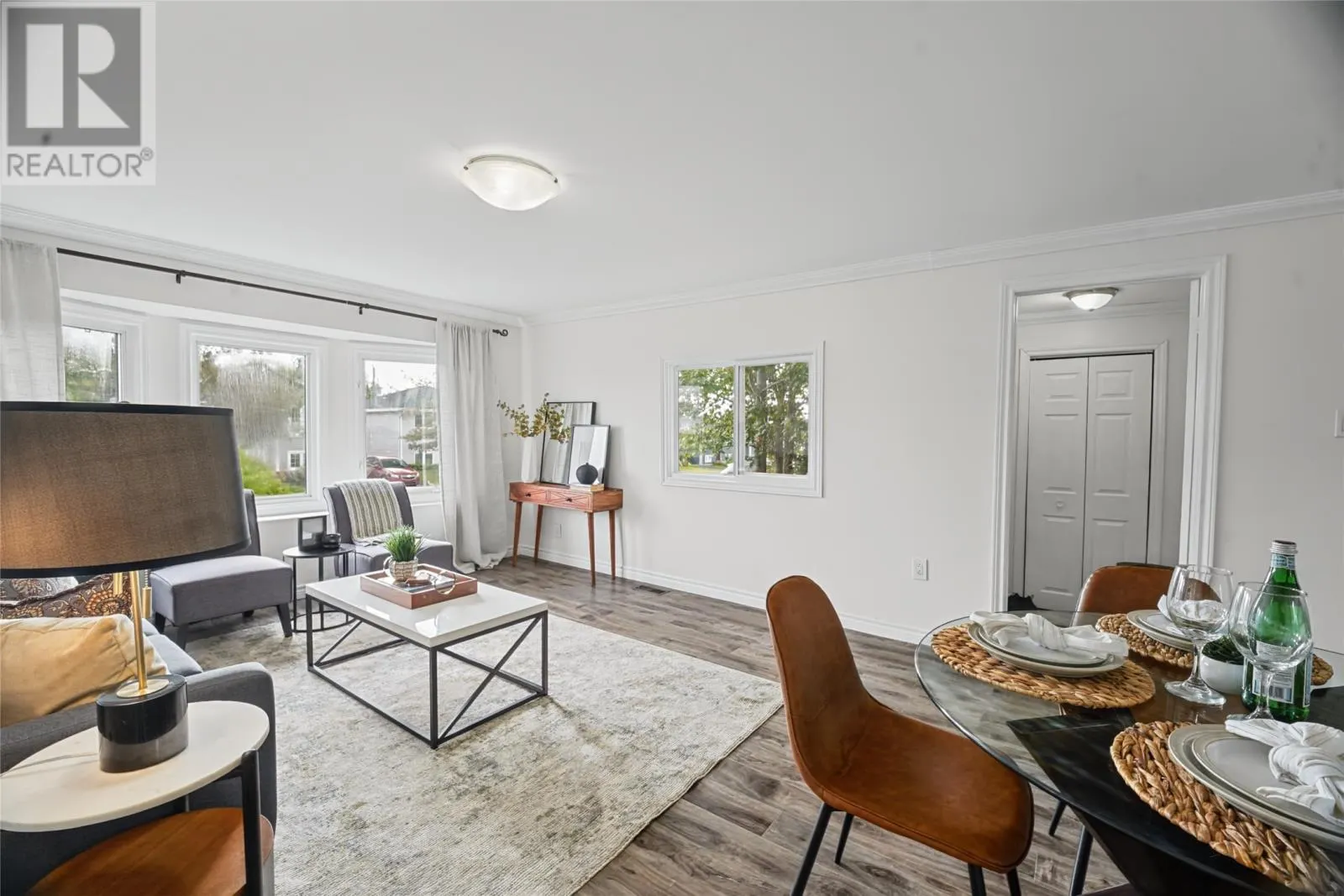 14 Ashgrove Drive