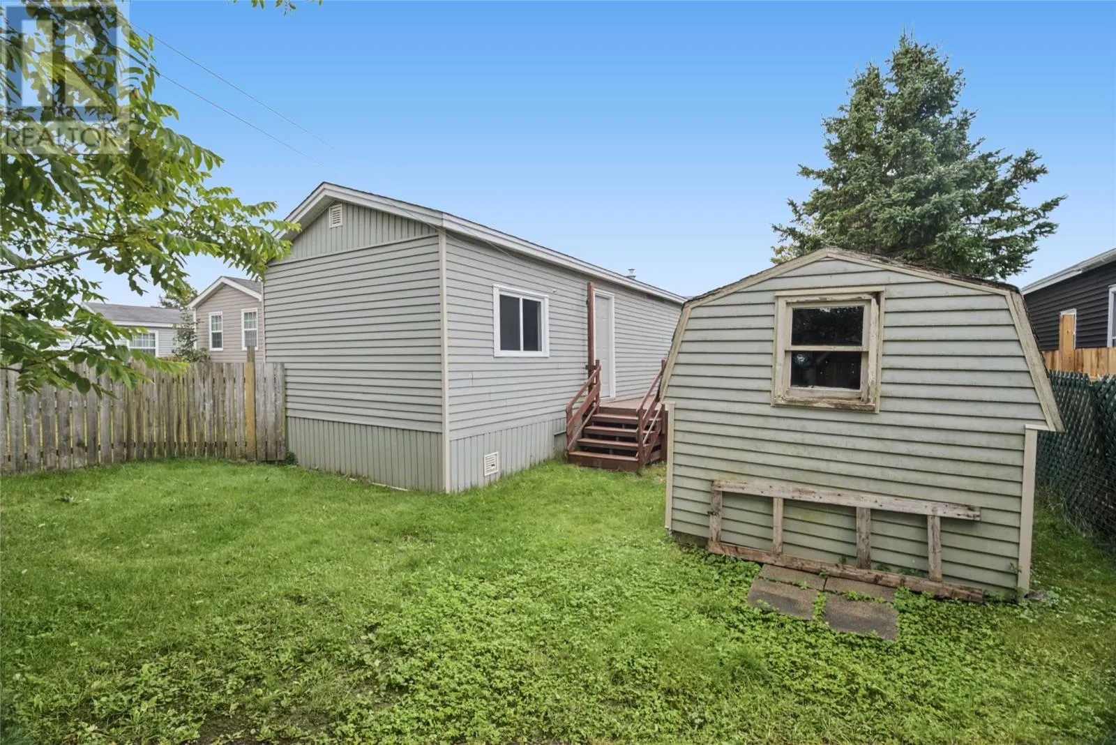 14 Ashgrove Drive