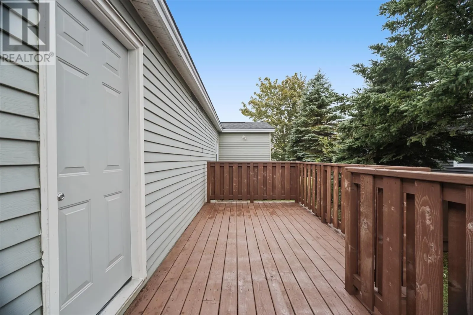 14 Ashgrove Drive