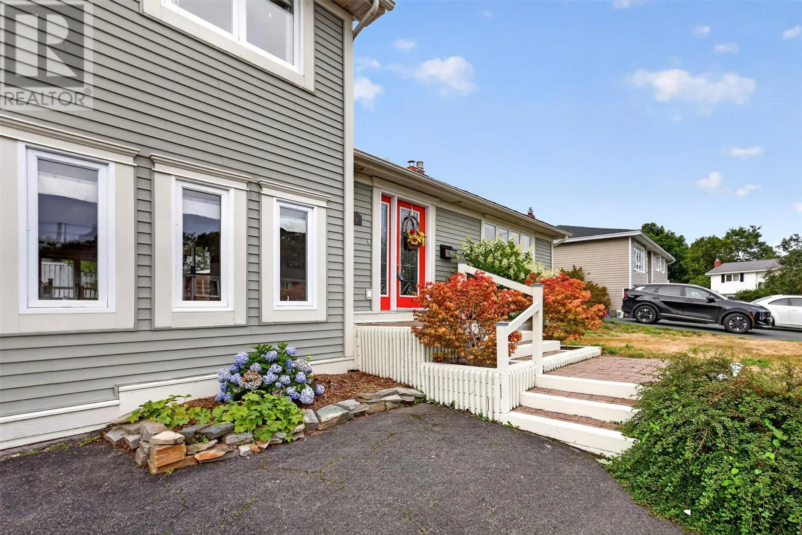 21 Eastmeadows Crescent