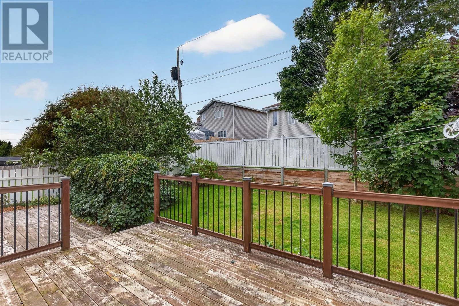 21 Eastmeadows Crescent