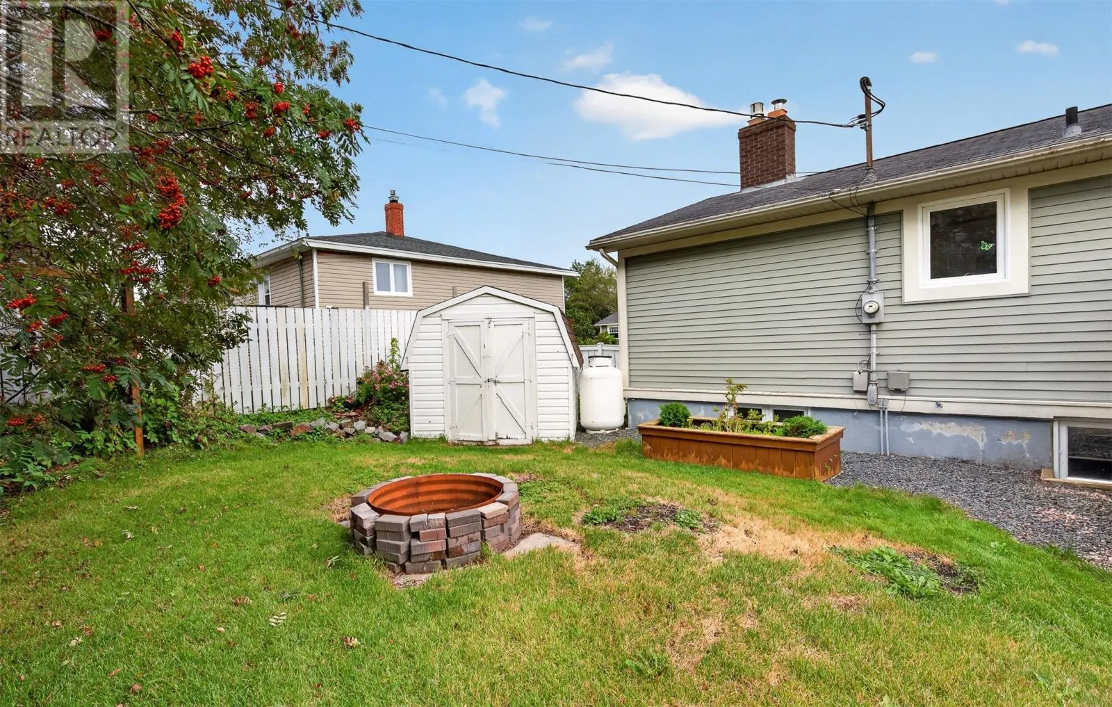 21 Eastmeadows Crescent