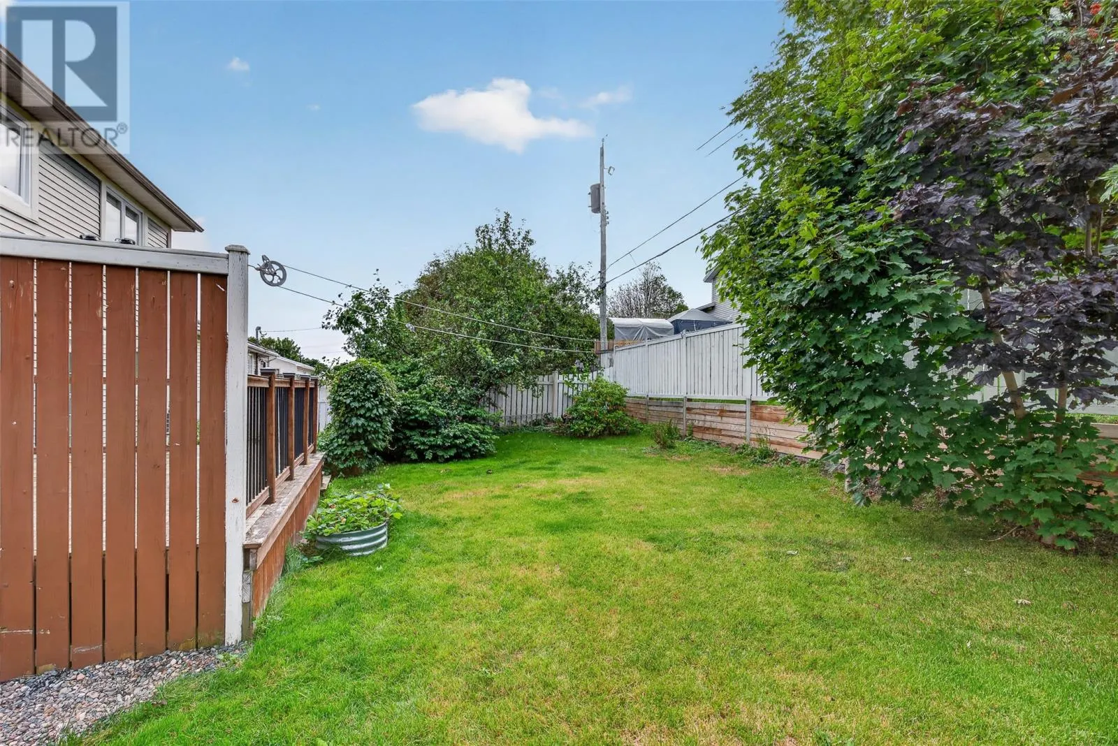 21 Eastmeadows Crescent