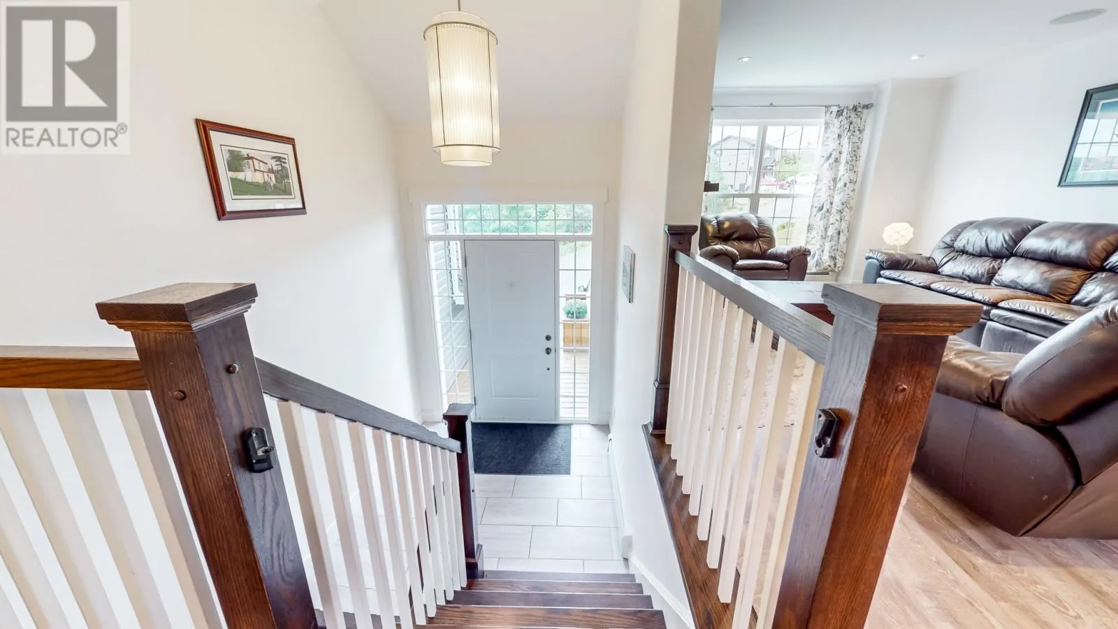 14 Country (14 Manning Hill) Drive