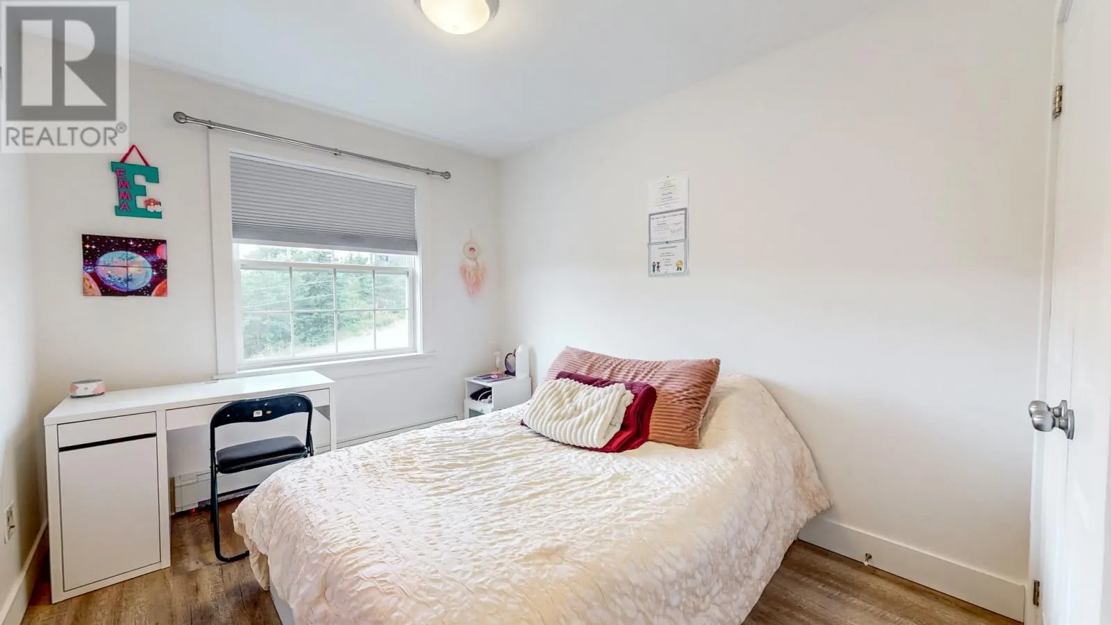 14 Country (14 Manning Hill) Drive