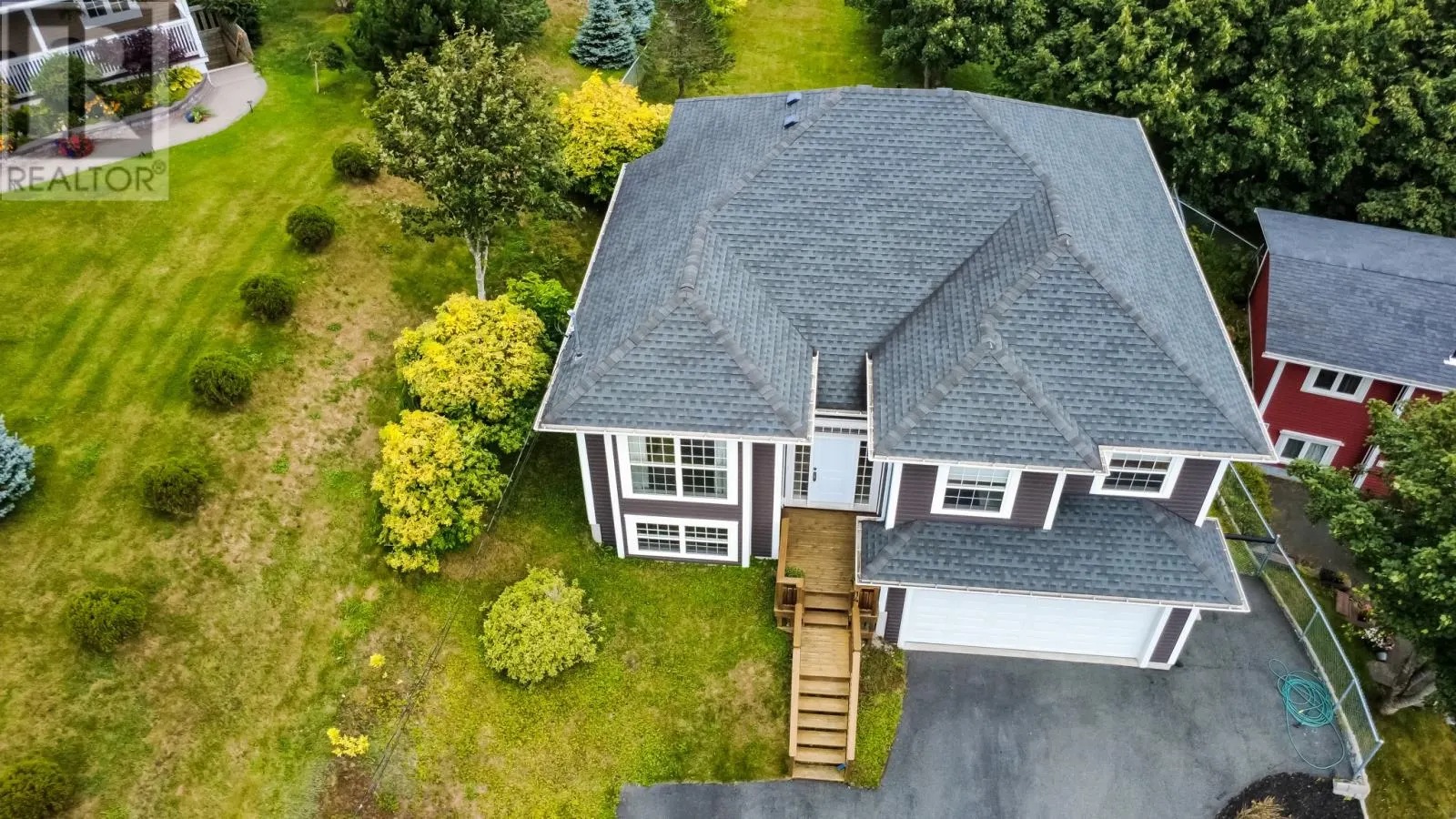 14 Country (14 Manning Hill) Drive