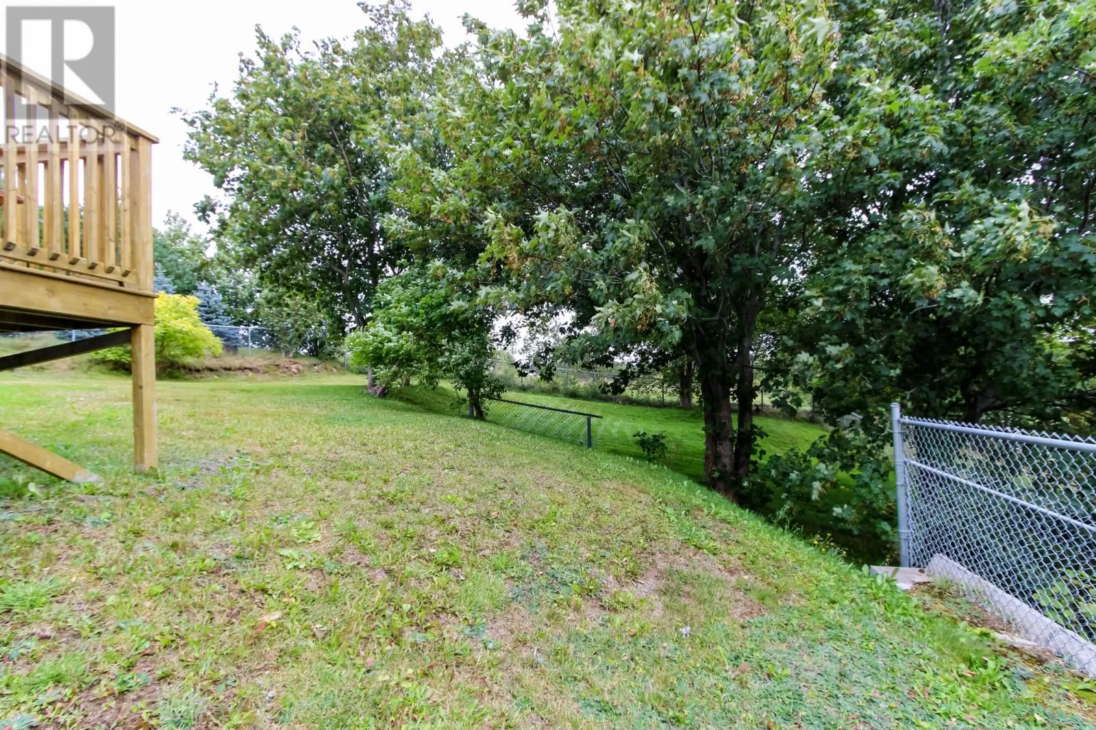 14 Country (14 Manning Hill) Drive