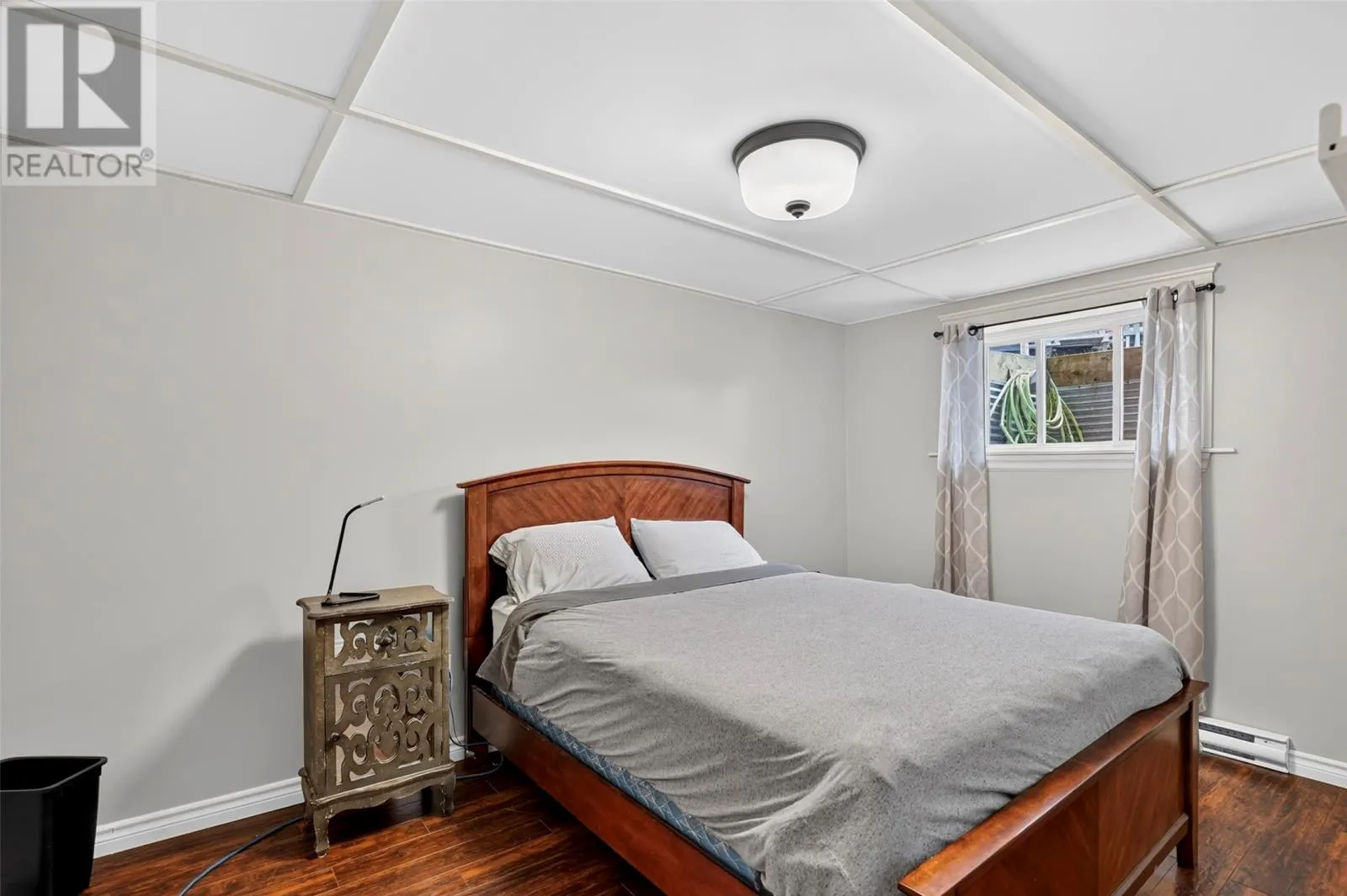 24 Summerwood Place