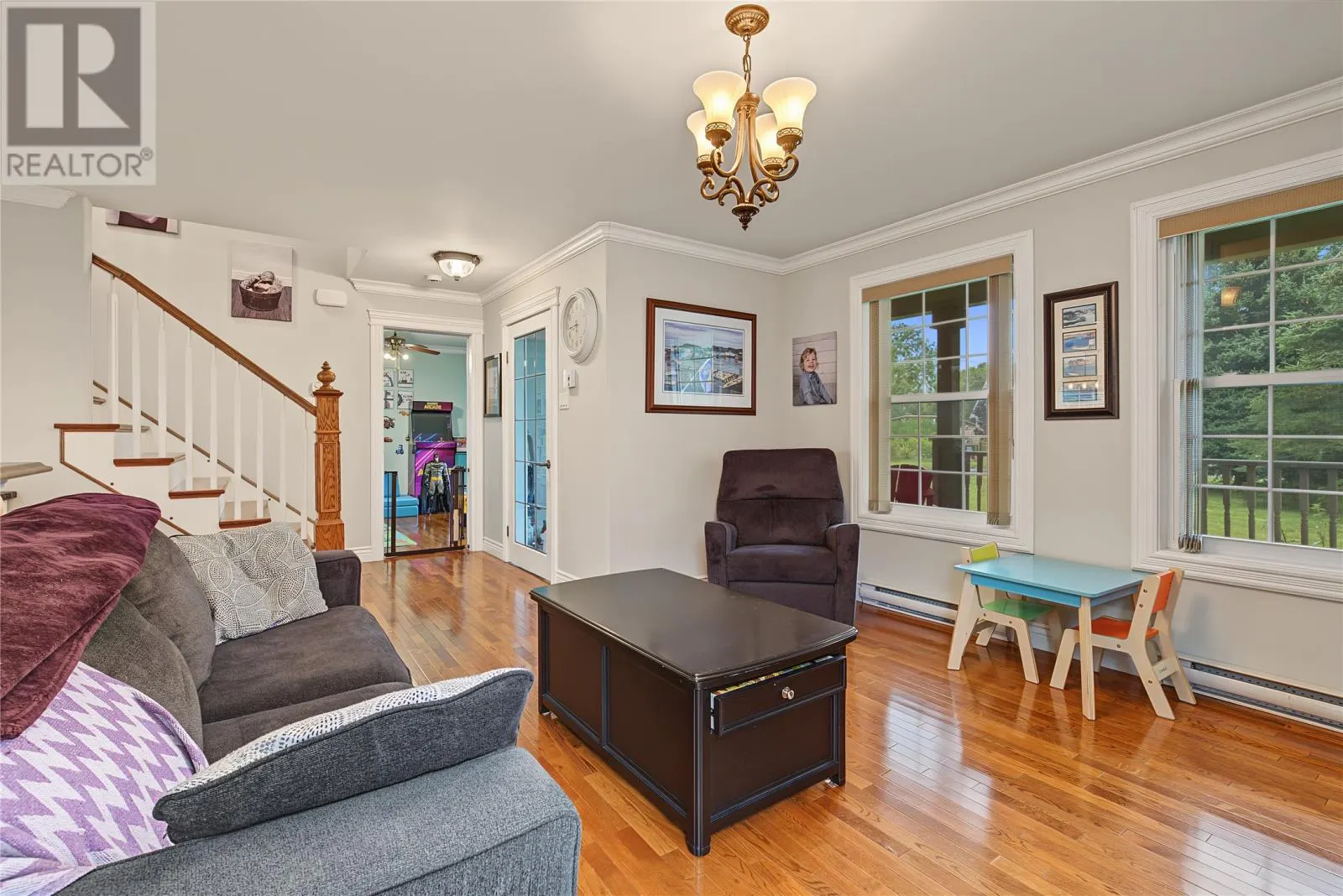 2-4 Conway Crescent