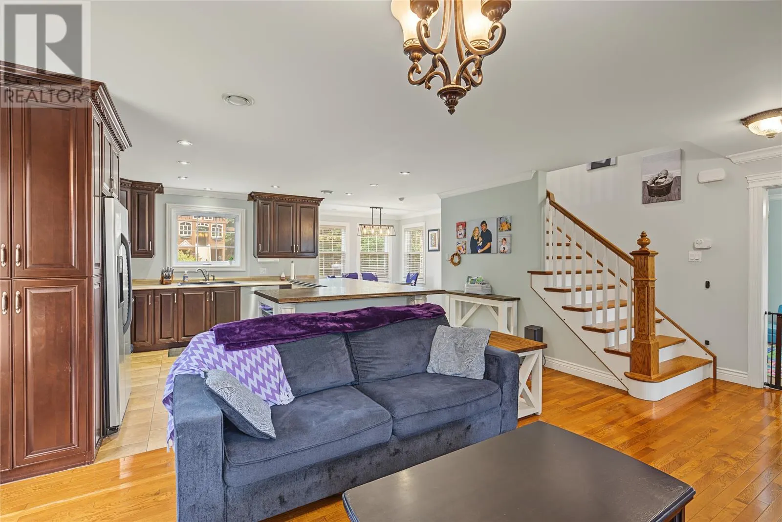 2-4 Conway Crescent