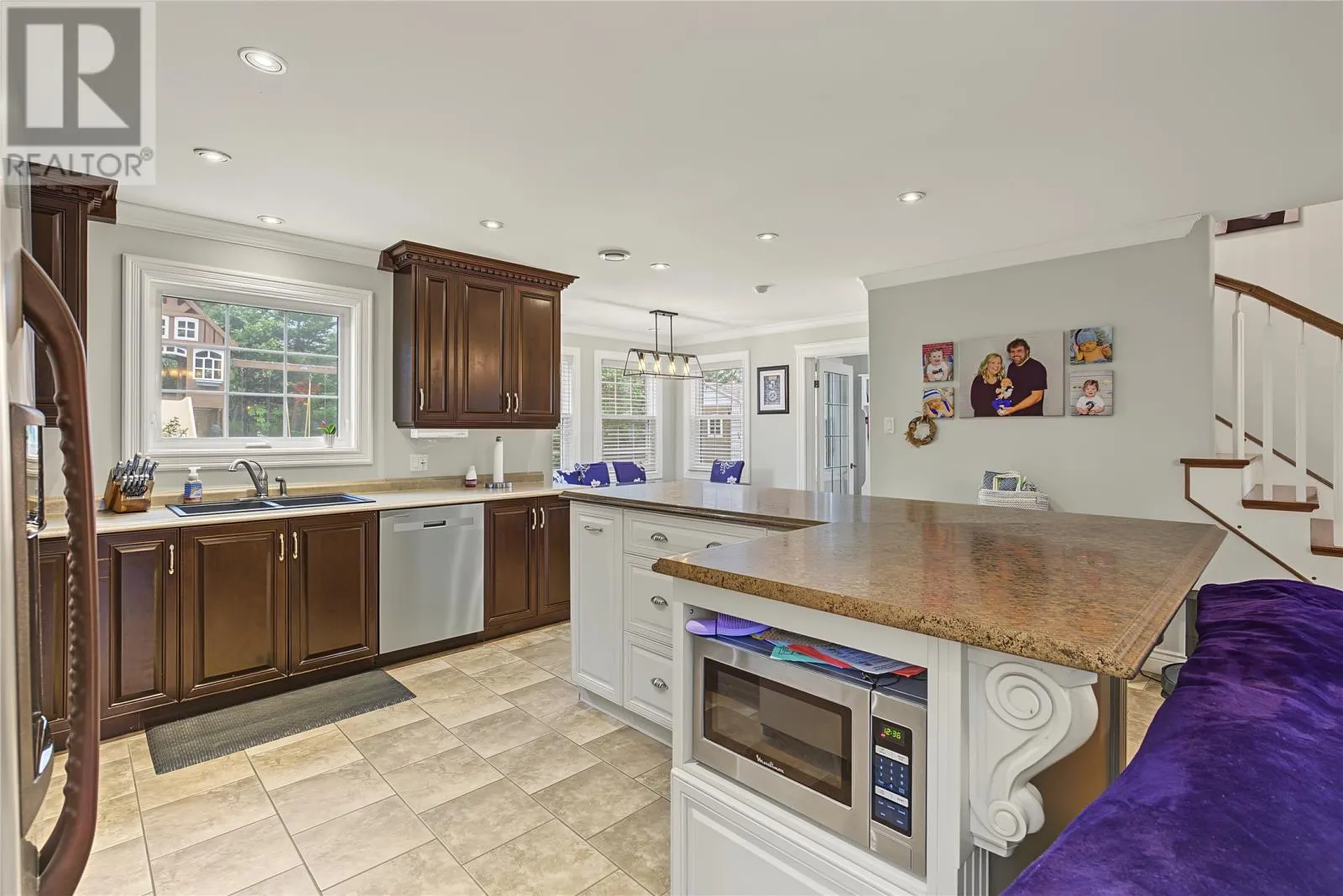 2-4 Conway Crescent