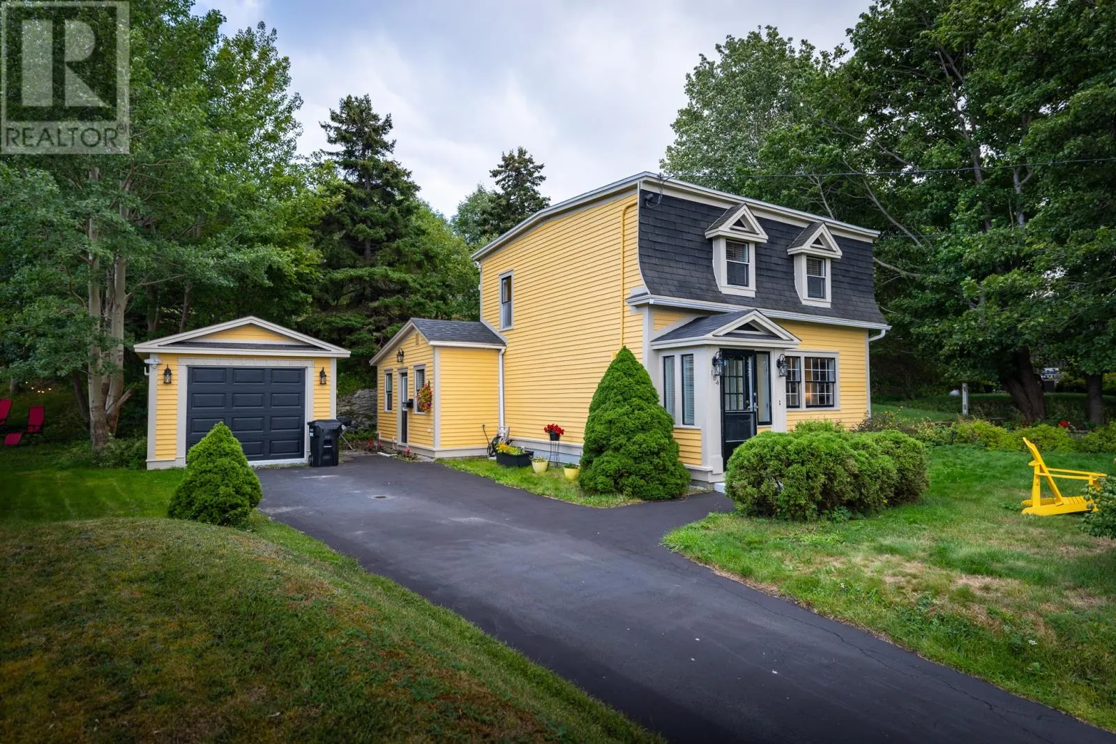 184 Forest Road