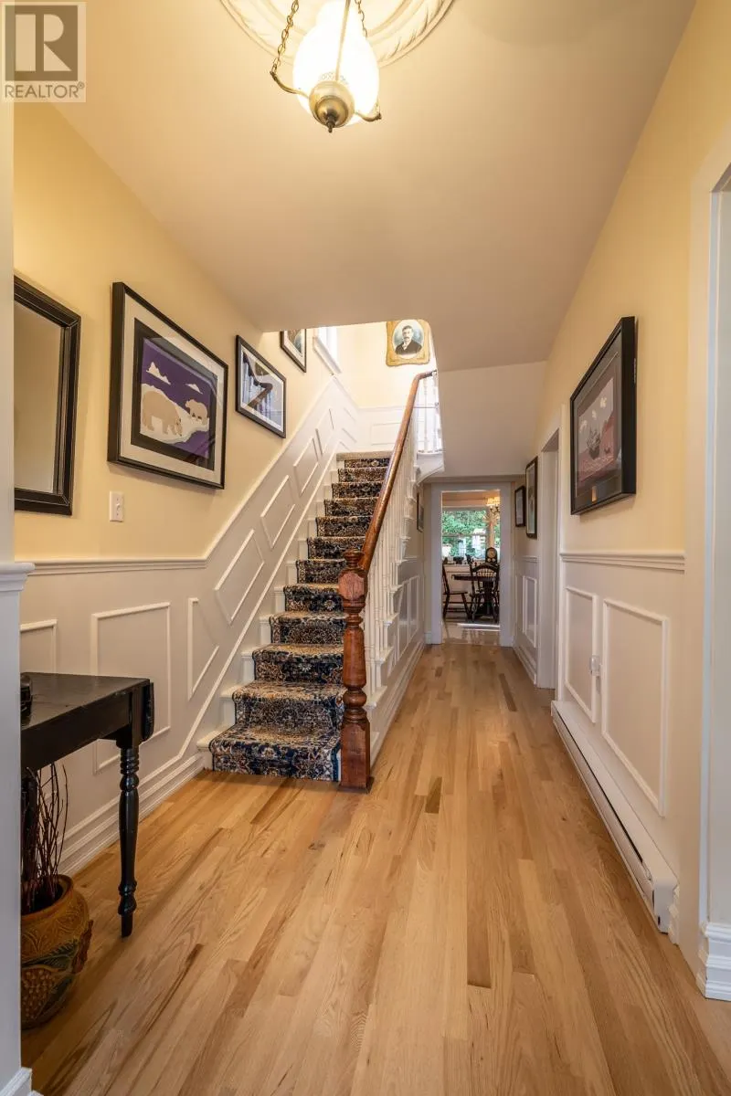 184 Forest Road