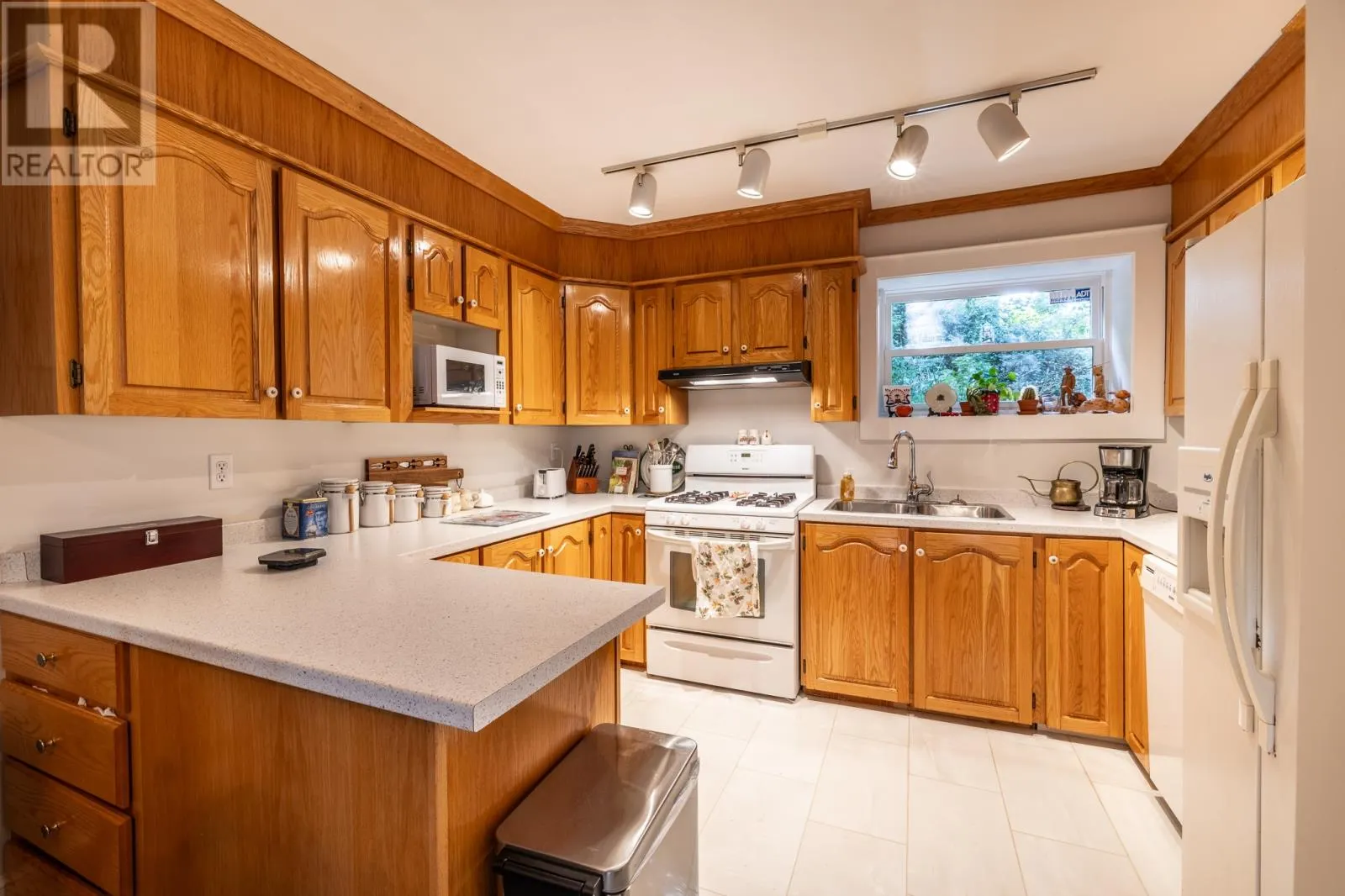 184 Forest Road