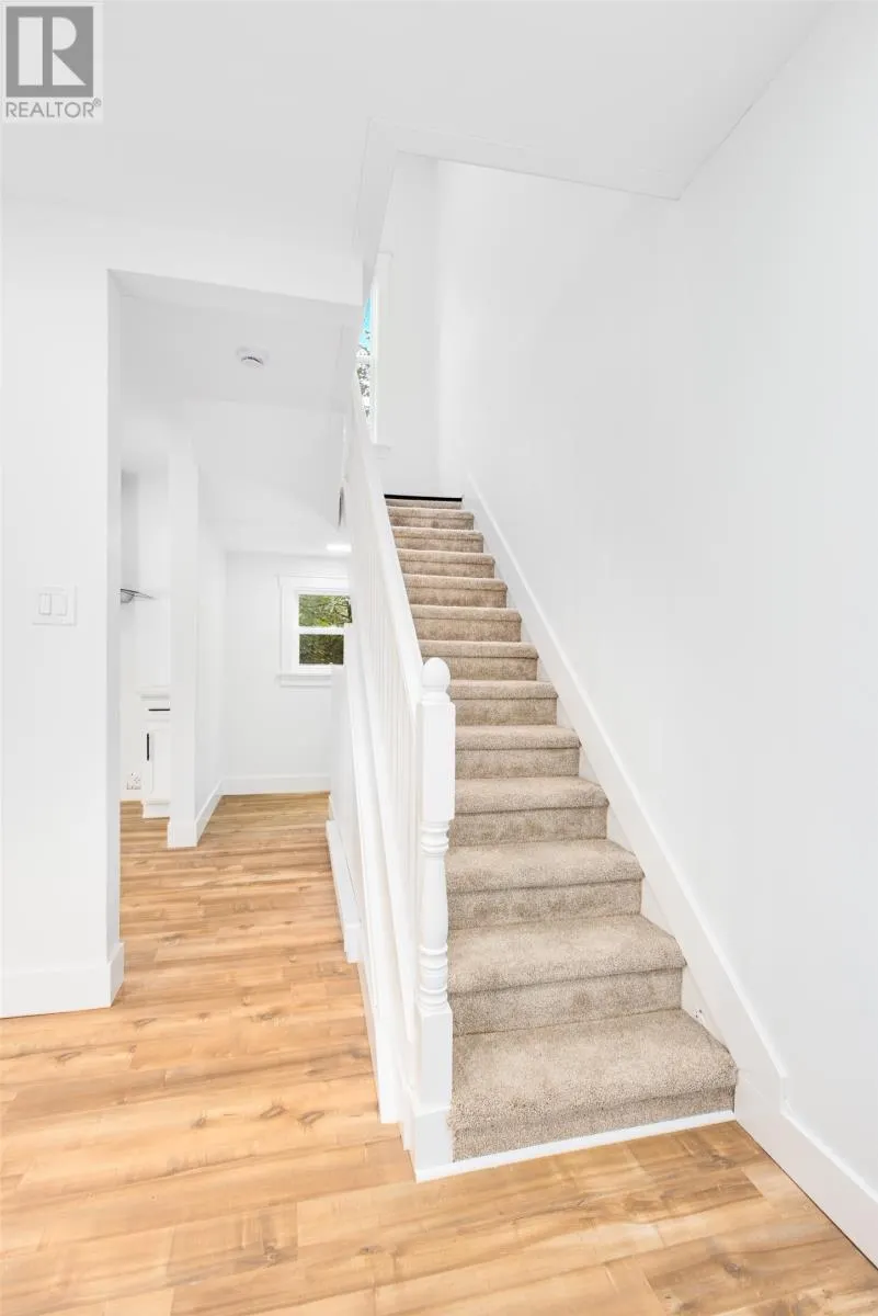 5 Balsam Street