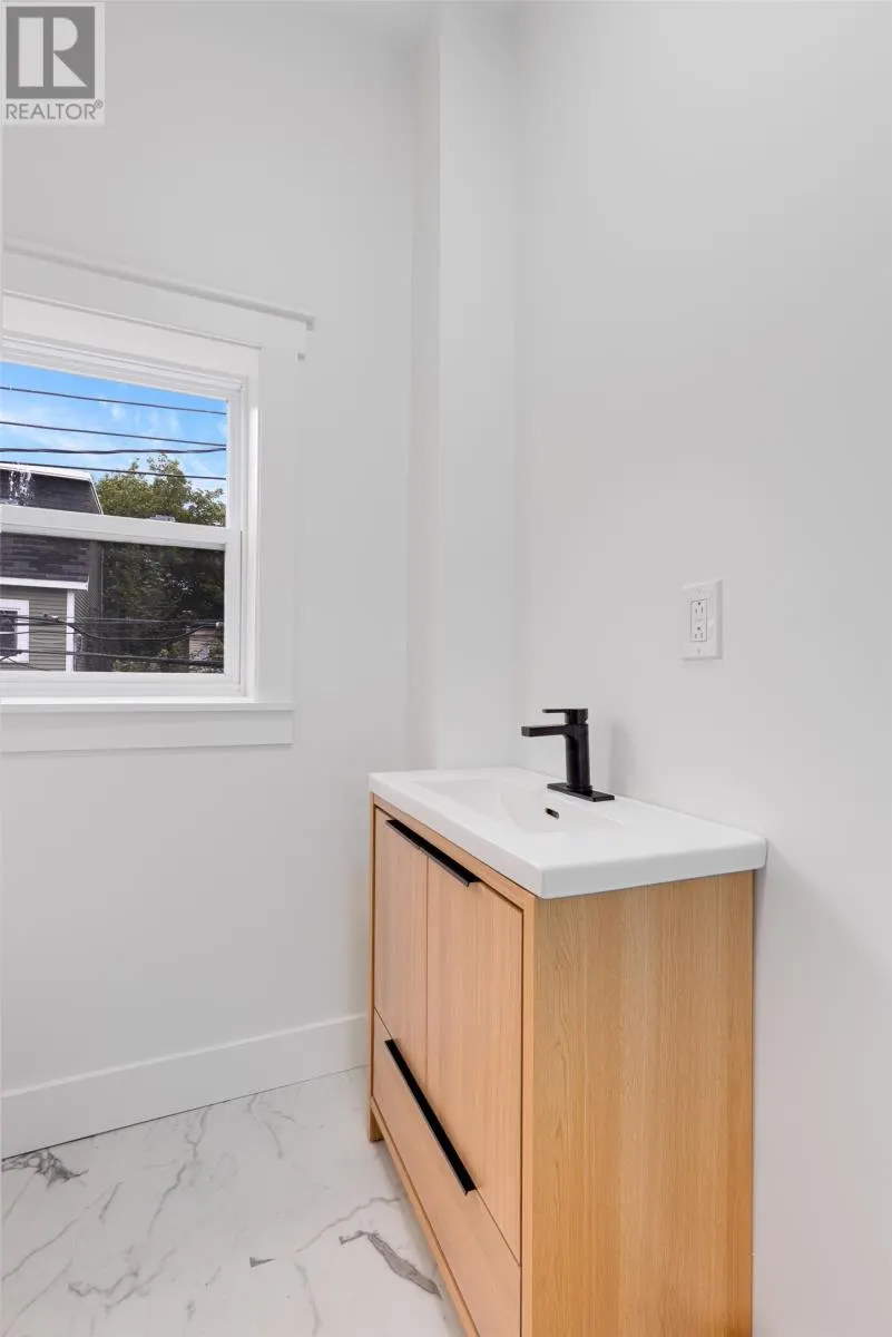 5 Balsam Street