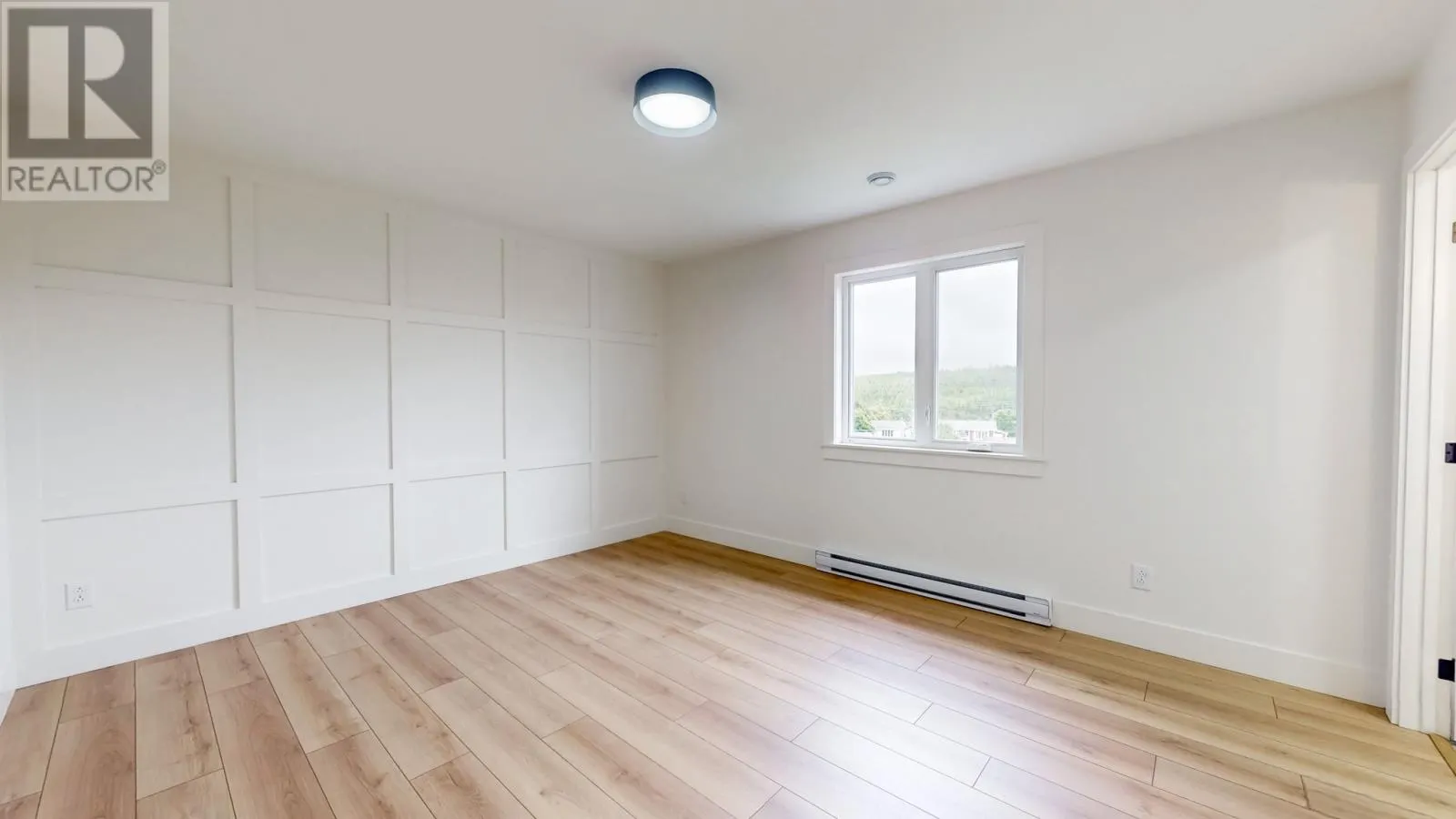 33 Gosses & Rogers Crescent