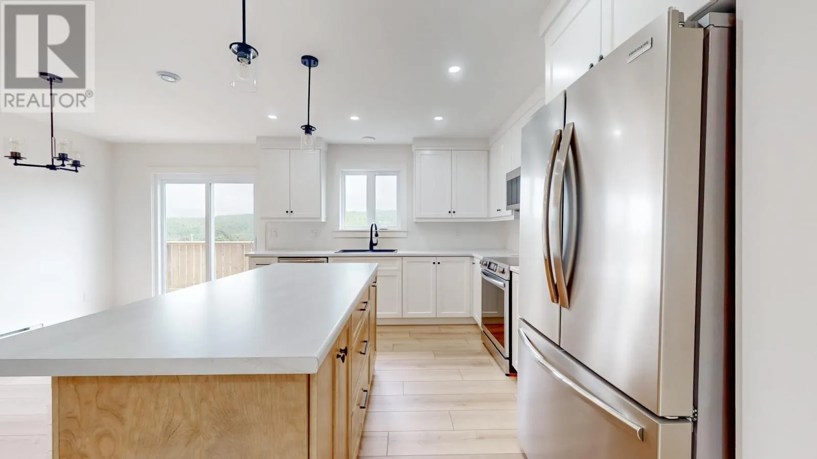 33 Gosses & Rogers Crescent