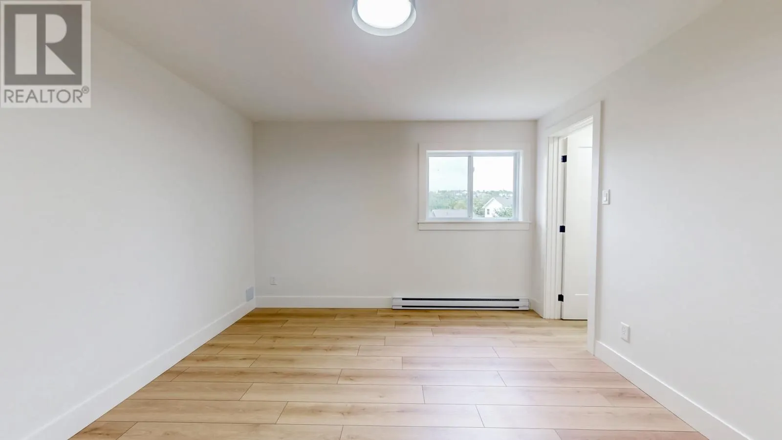 33 Gosses & Rogers Crescent