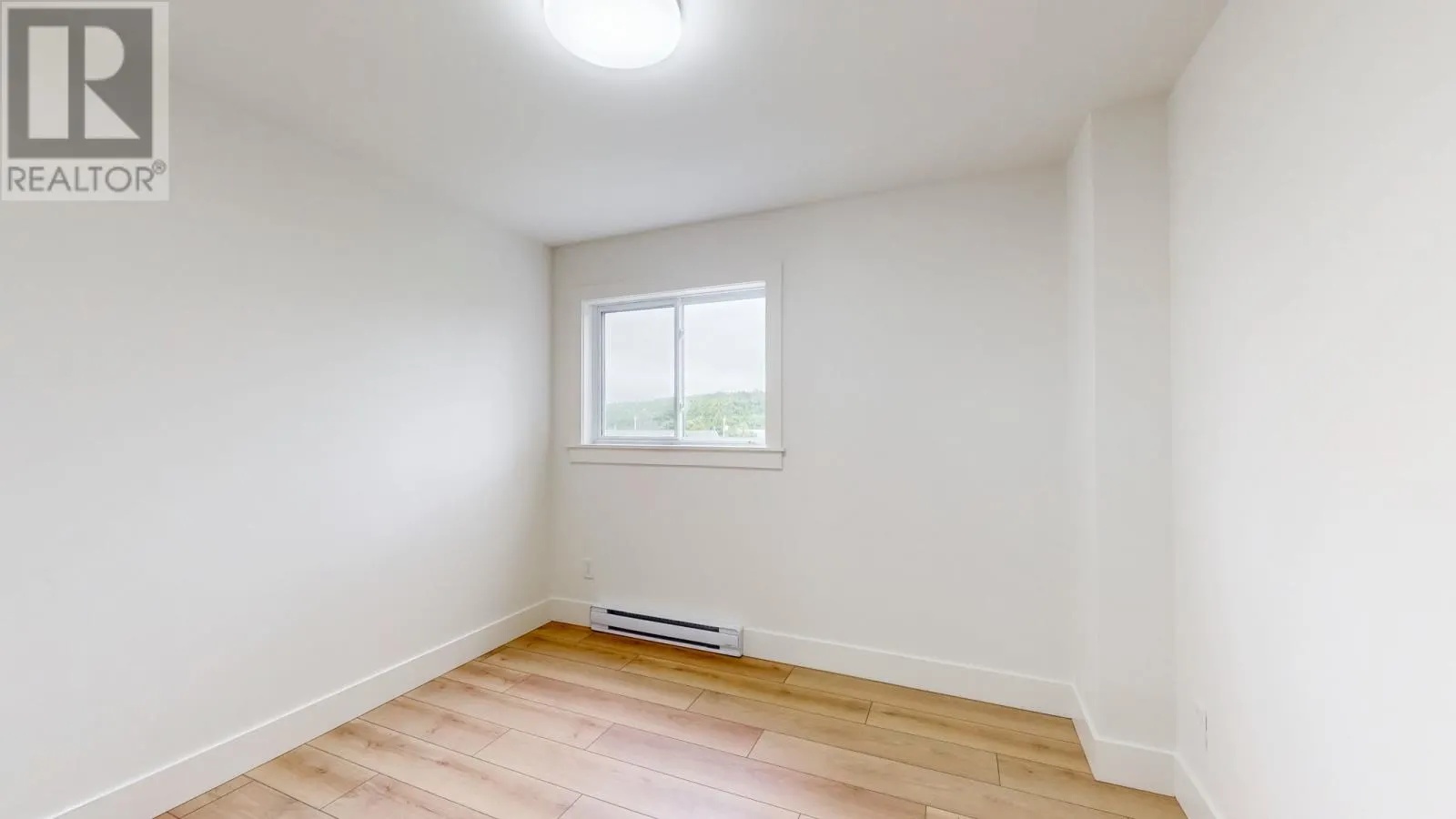33 Gosses & Rogers Crescent