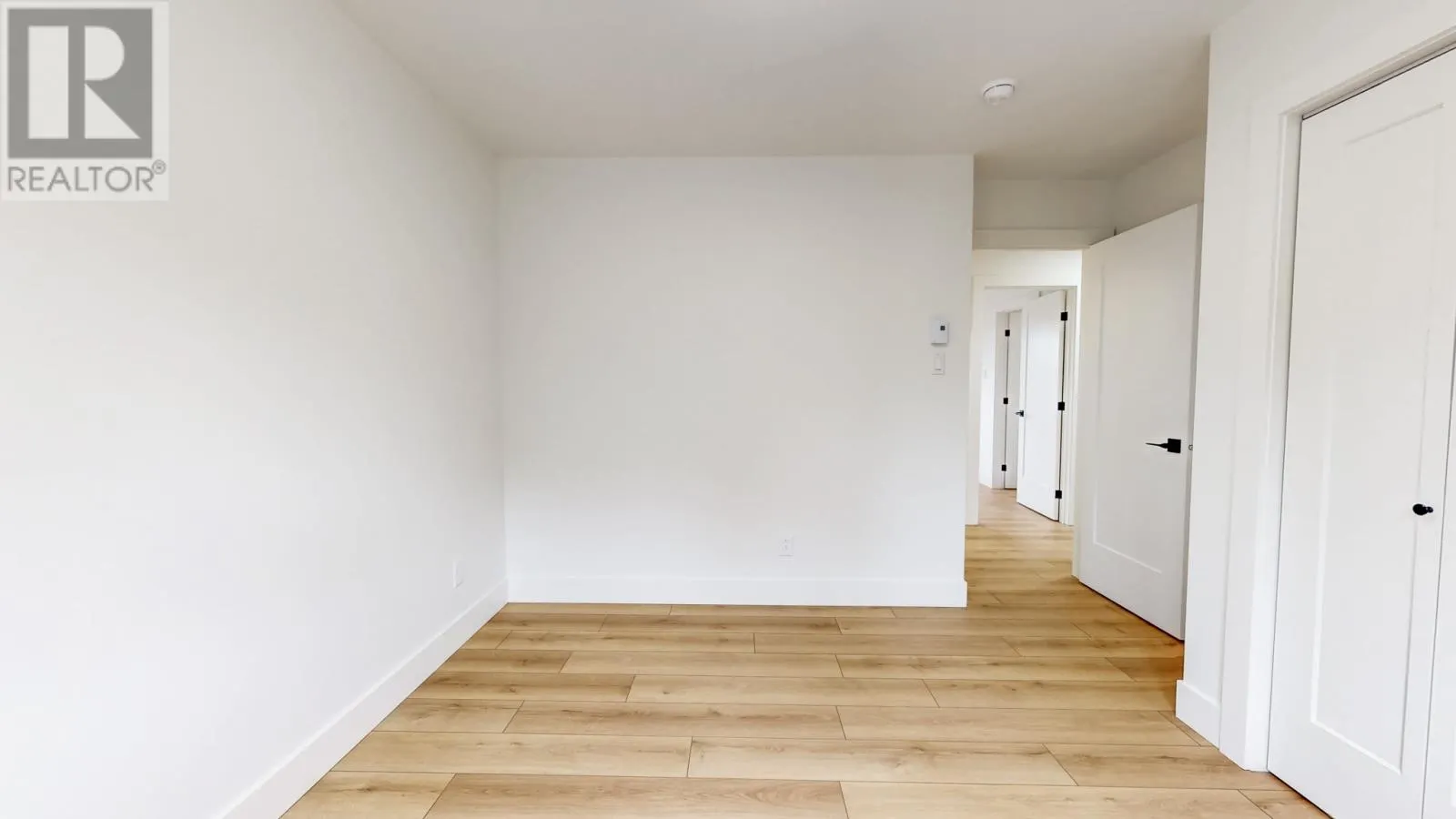 33 Gosses & Rogers Crescent