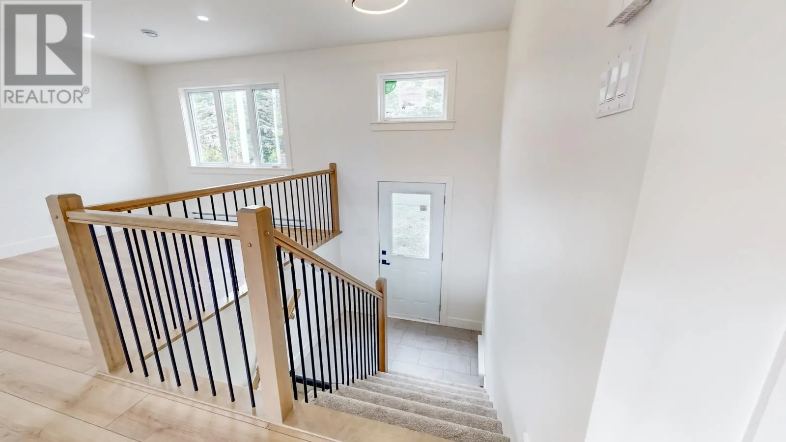 33 Gosses & Rogers Crescent